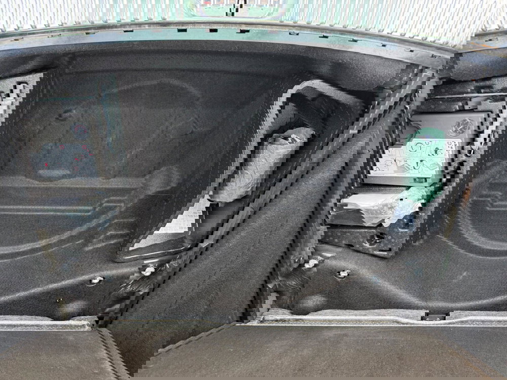 Volkswagen Touareg 3.0 TDI V6 BlueMotion Tech R-Line Tiptronic 4WD Euro 5 (s/s) 5dr