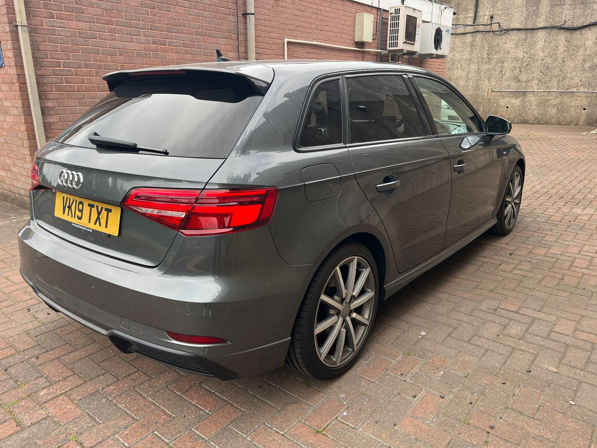 Audi A3 1.5 TFSI CoD 35 Black Edition Sportback S Tronic Euro 6 (s/s) 5dr 5dr Automatic 2026