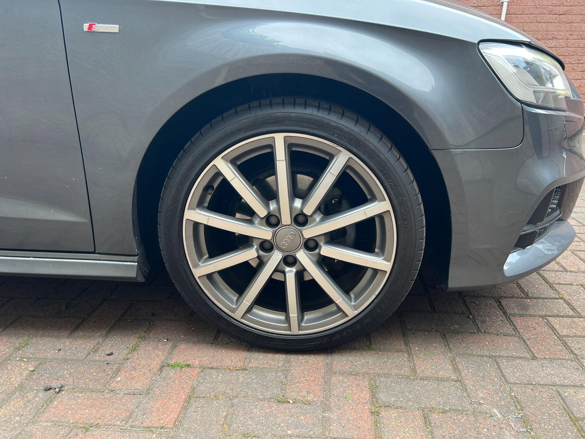 Audi A3 1.5 TFSI CoD 35 Black Edition Sportback S Tronic Euro 6 (s/s) 5dr 5dr Automatic 2026