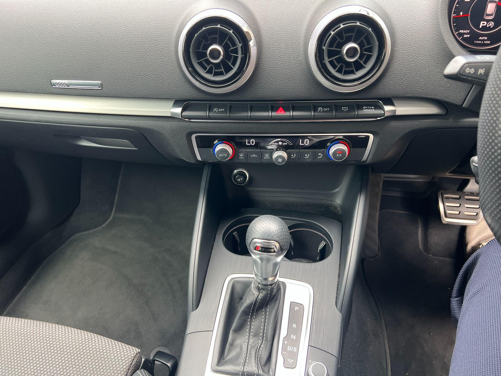 Audi A3 1.5 TFSI CoD 35 Black Edition Sportback S Tronic Euro 6 (s/s) 5dr 5dr Automatic 2026