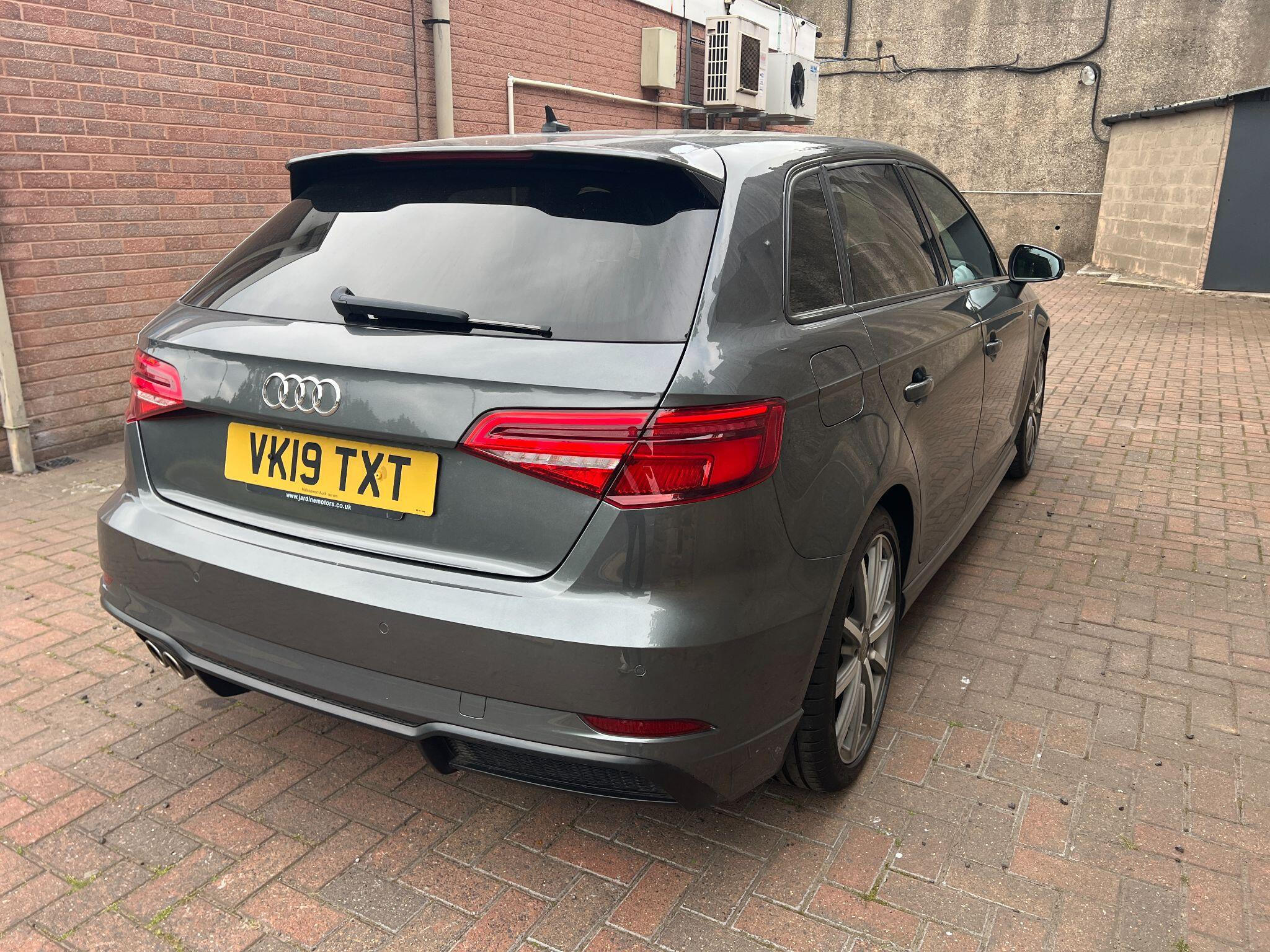Audi A3 1.5 TFSI CoD 35 Black Edition Sportback S Tronic Euro 6 (s/s) 5dr 5dr Automatic 2026