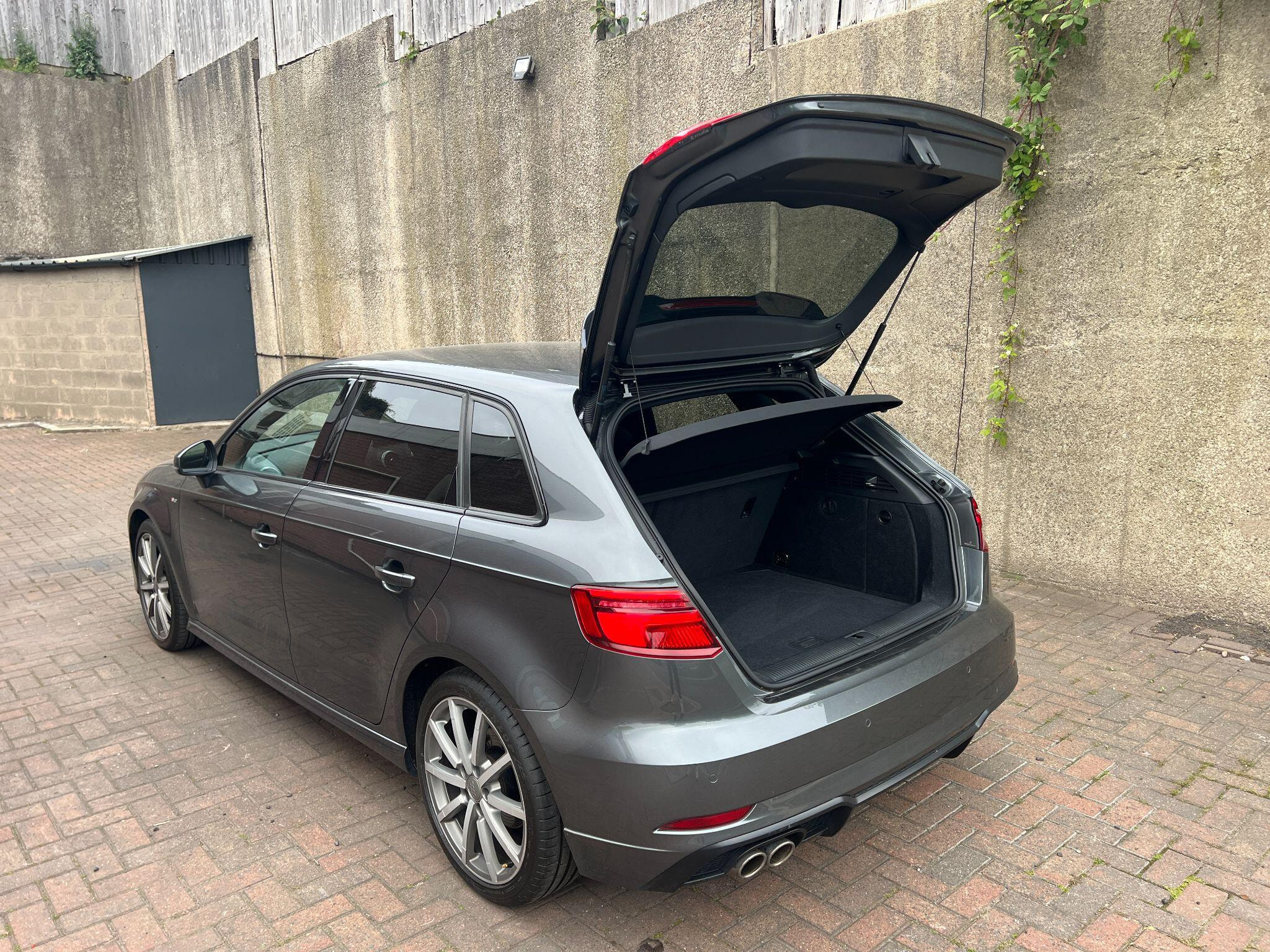 Audi A3 1.5 TFSI CoD 35 Black Edition Sportback S Tronic Euro 6 (s/s) 5dr 5dr Automatic 2026