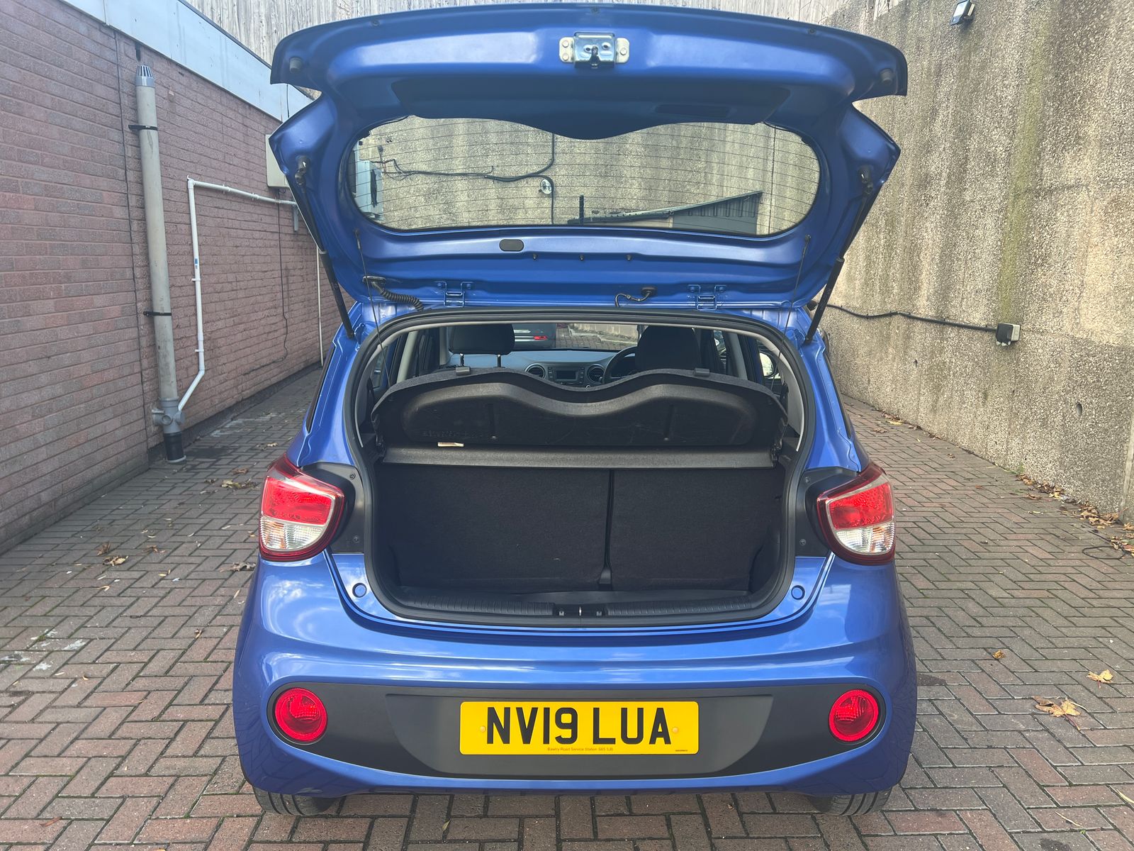 Hyundai I10 1.0L I10 SE Hatchback 5dr Petrol Manual Euro 6 (65 bhp) 5dr Manual 2025