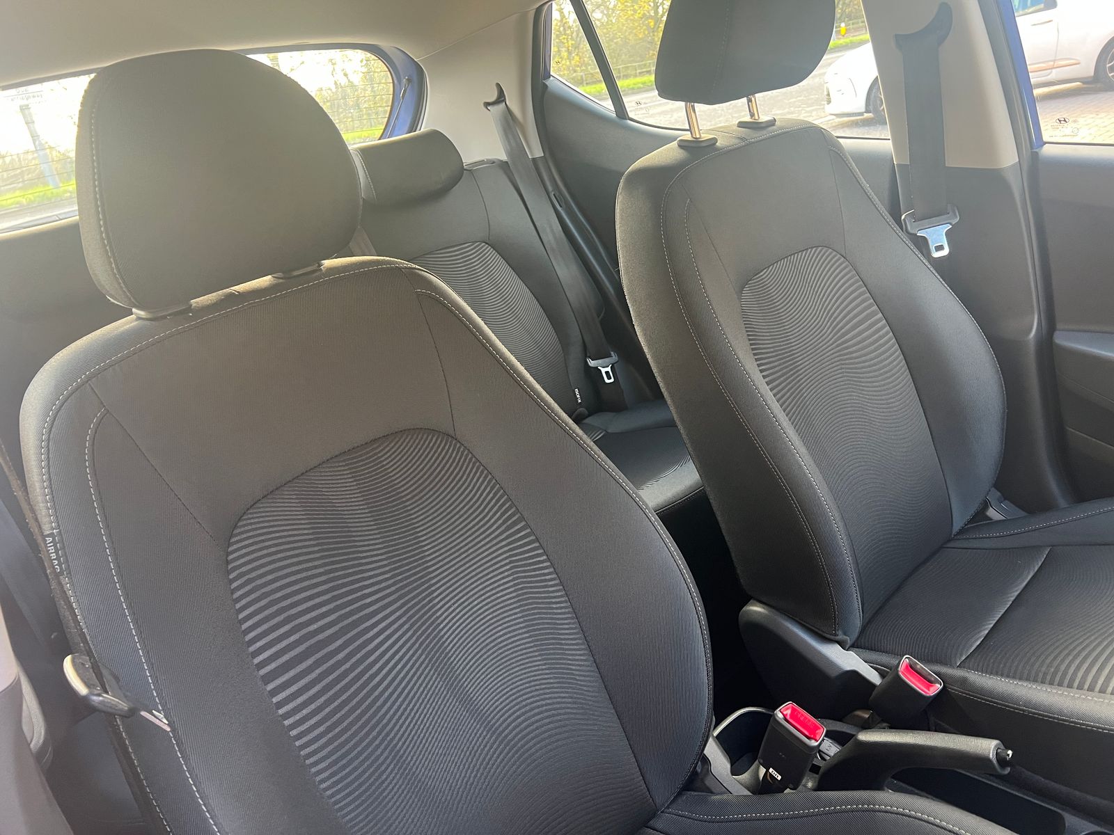 Hyundai I10 1.0L I10 SE Hatchback 5dr Petrol Manual Euro 6 (65 bhp) 5dr Manual 2025