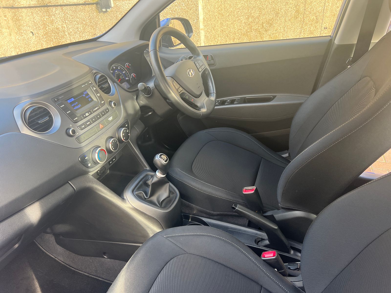 Hyundai I10 1.0L I10 SE Hatchback 5dr Petrol Manual Euro 6 (65 bhp) 5dr Manual 2025