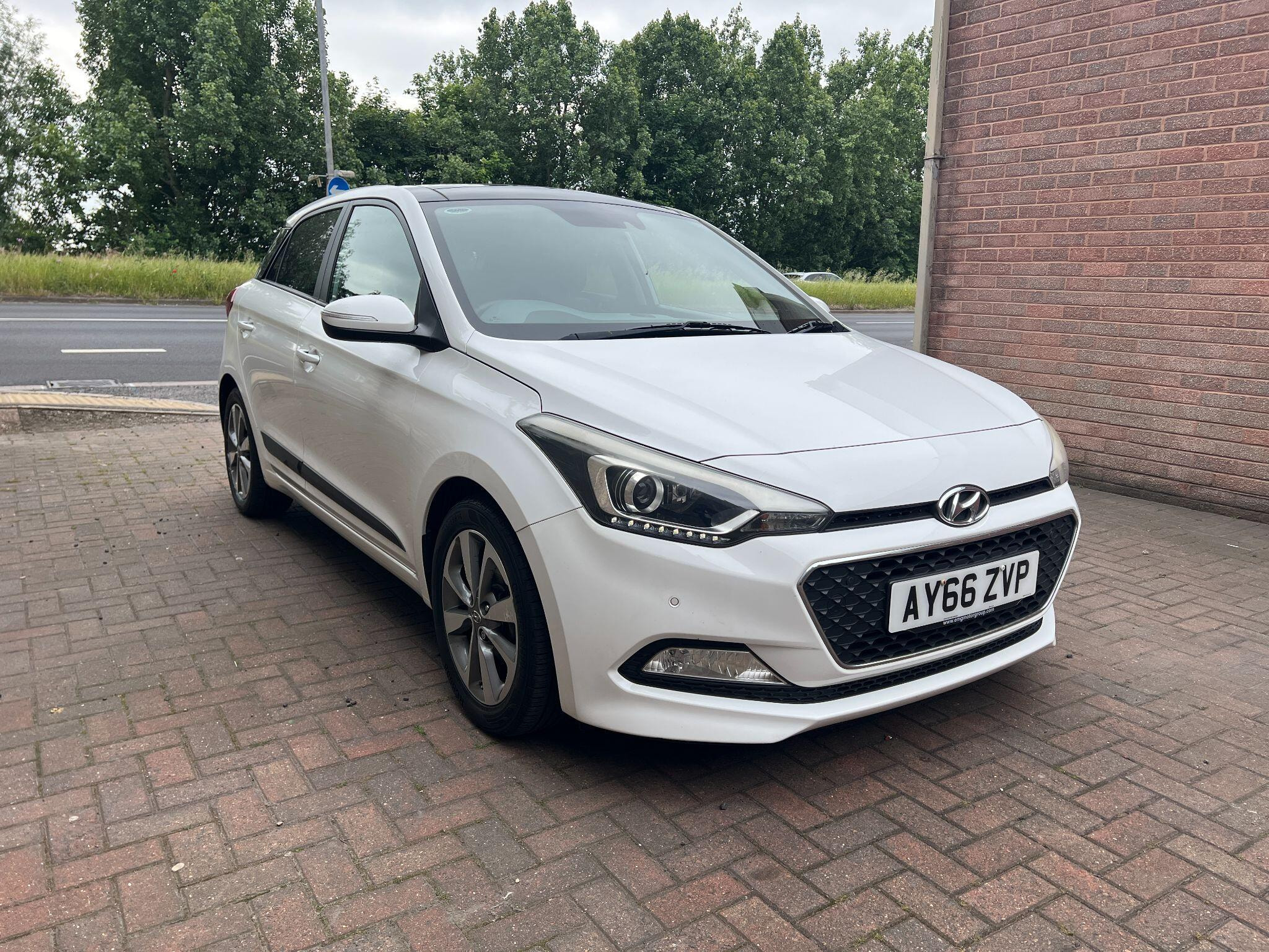 Hyundai I20 1.2 Premium SE Euro 6 5dr 5dr Manual 2026