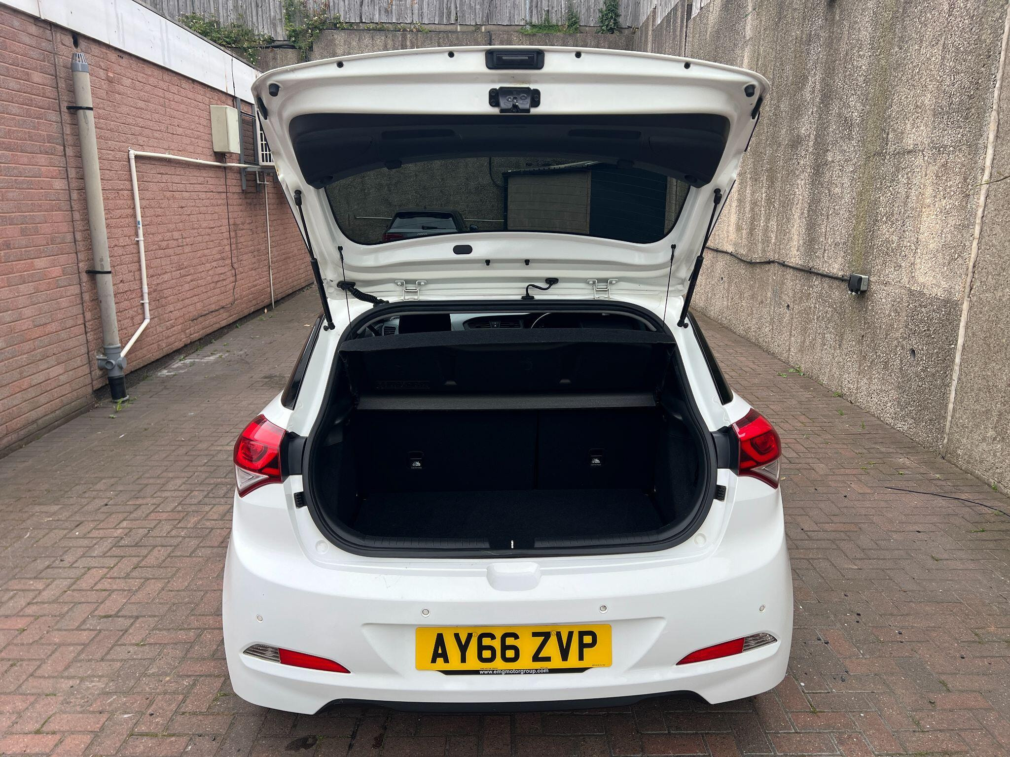 Hyundai I20 1.2 Premium SE Euro 6 5dr 5dr Manual 2026