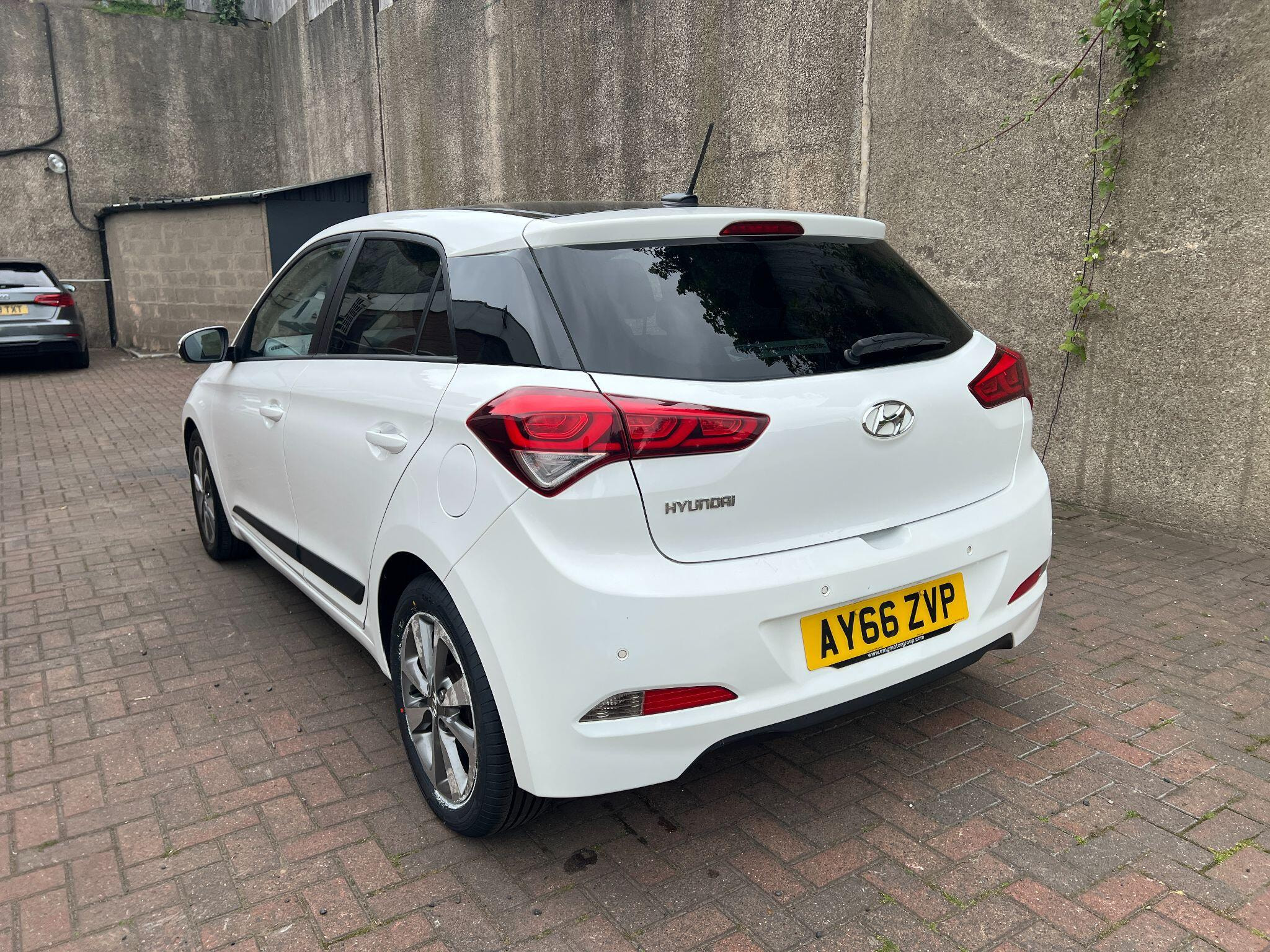 Hyundai I20 1.2 Premium SE Euro 6 5dr 5dr Manual 2026