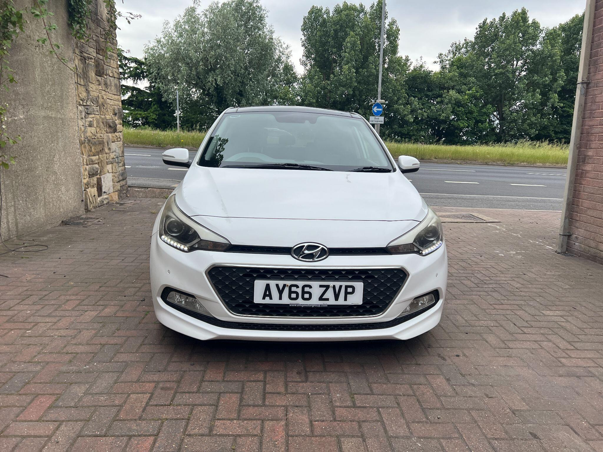 Hyundai I20 1.2 Premium SE Euro 6 5dr 5dr Manual 2026