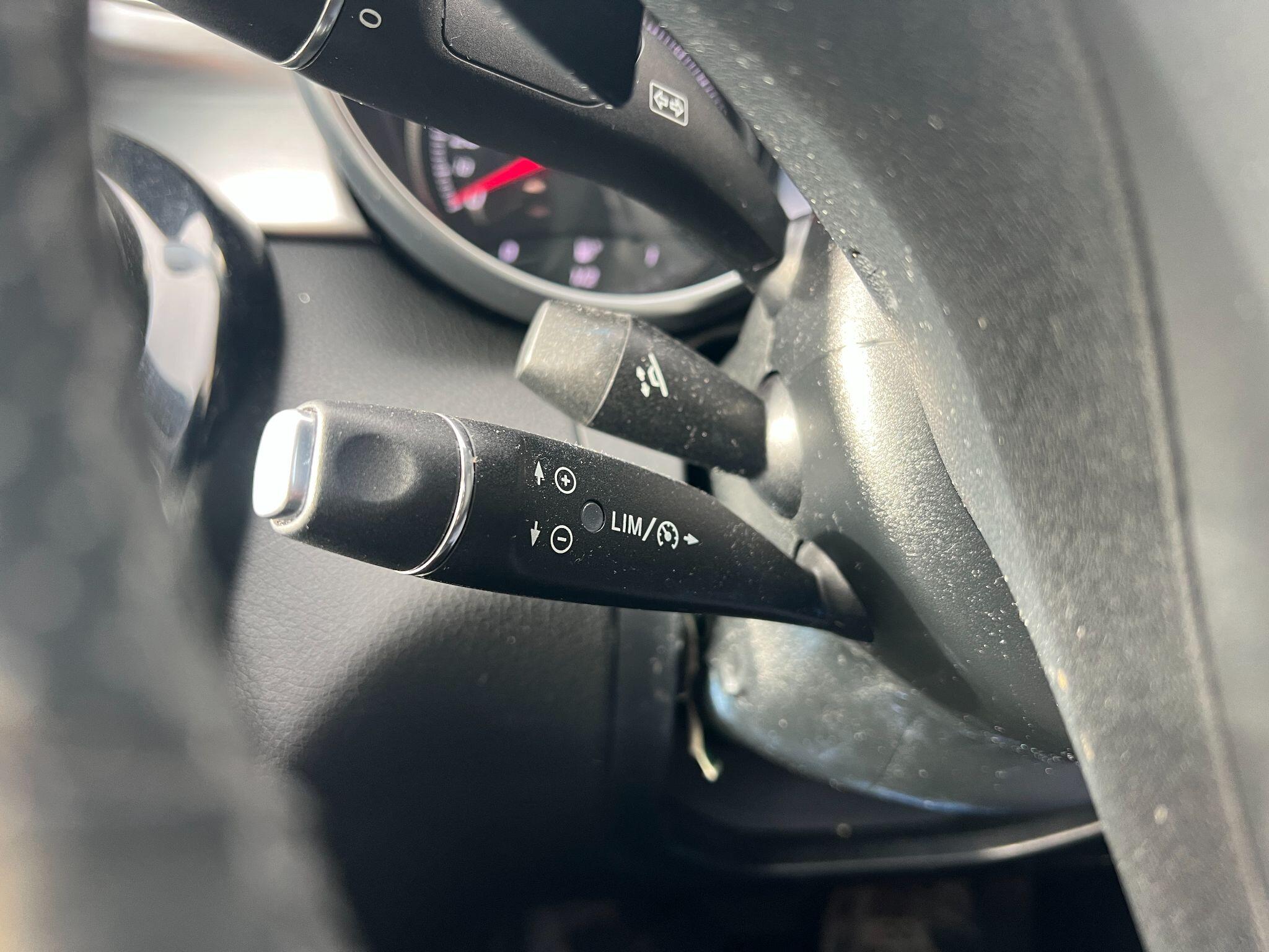 Mercedes-Benz C Class 2.0 C350e 6.4kWh Sport (Premium) G-Tronic+ Euro 6 (s/s) 4dr 4dr Automatic 2026