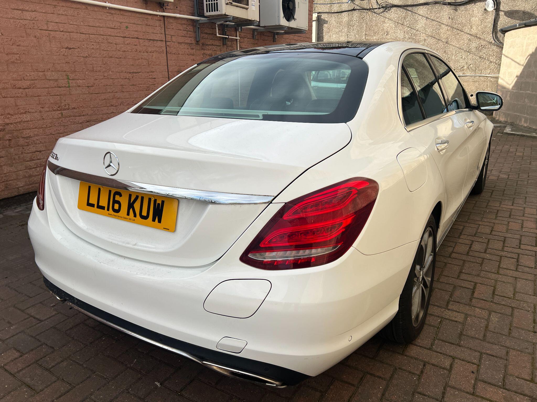 Mercedes-Benz C Class 2.0 C350e 6.4kWh Sport (Premium) G-Tronic+ Euro 6 (s/s) 4dr 4dr Automatic 2026