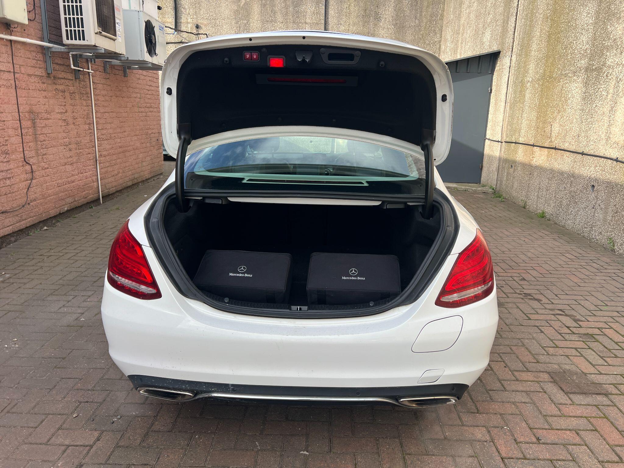 Mercedes-Benz C Class 2.0 C350e 6.4kWh Sport (Premium) G-Tronic+ Euro 6 (s/s) 4dr 4dr Automatic 2026