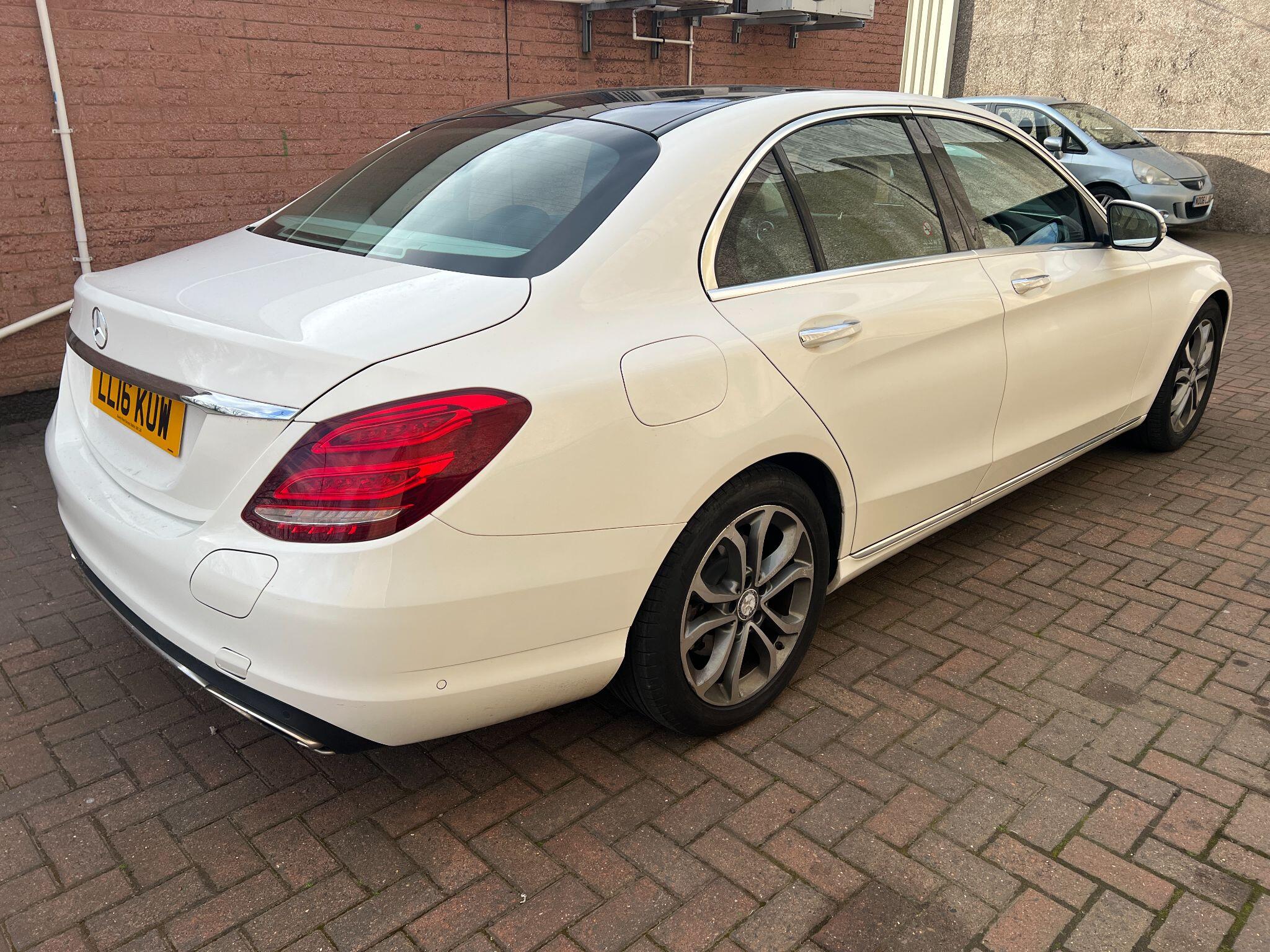 Mercedes-Benz C Class 2.0 C350e 6.4kWh Sport (Premium) G-Tronic+ Euro 6 (s/s) 4dr 4dr Automatic 2026