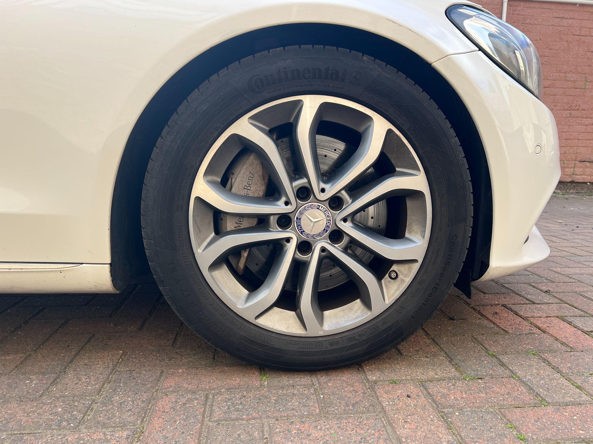 Mercedes-Benz C Class 2.0 C350e 6.4kWh Sport (Premium) G-Tronic+ Euro 6 (s/s) 4dr 4dr Automatic 2026