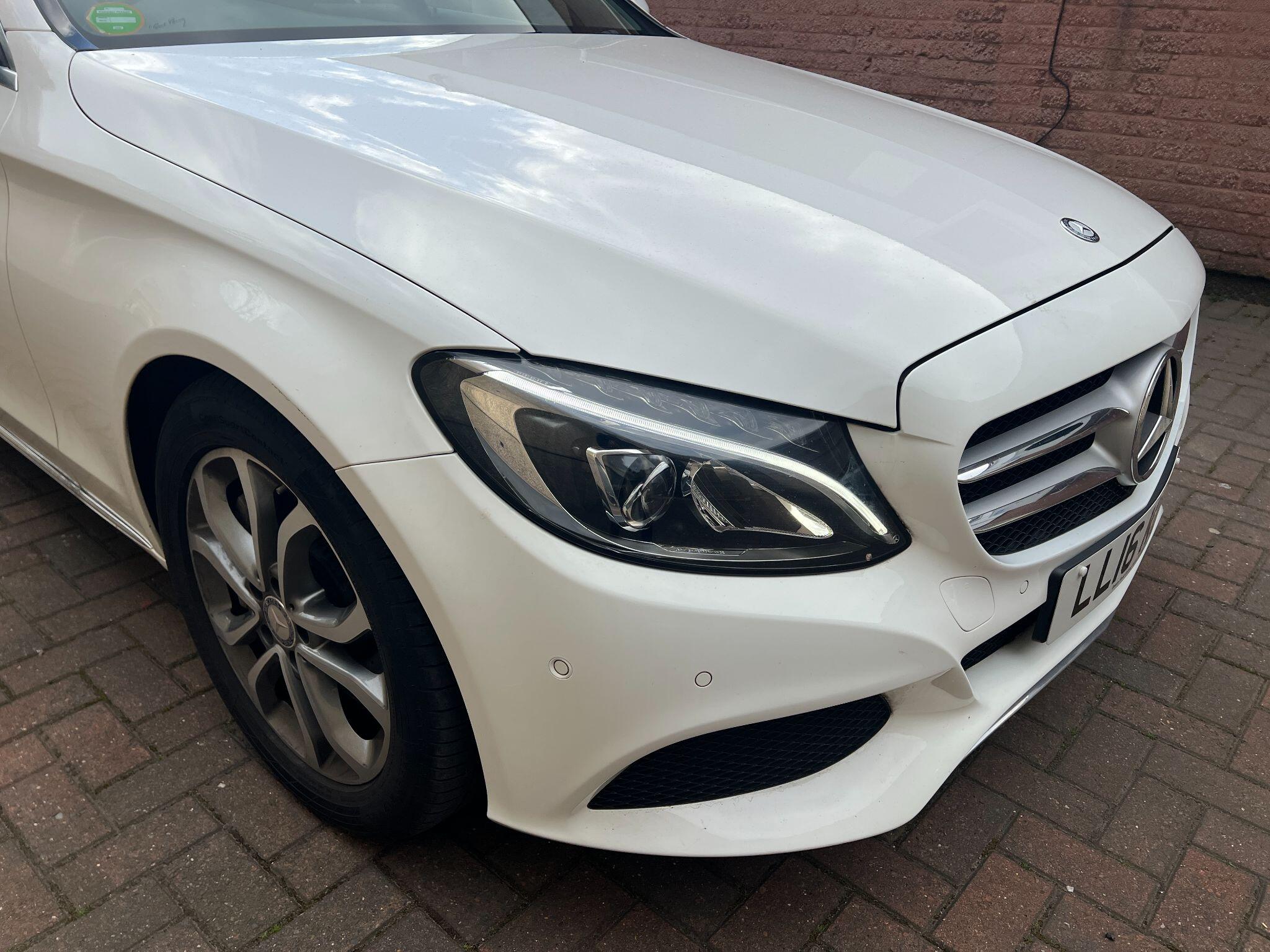 Mercedes-Benz C Class 2.0 C350e 6.4kWh Sport (Premium) G-Tronic+ Euro 6 (s/s) 4dr 4dr Automatic 2026