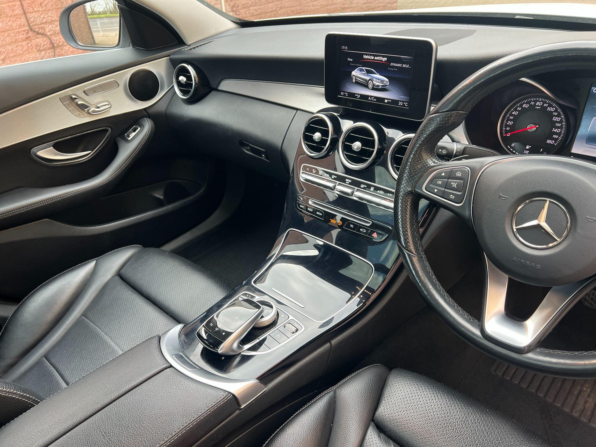 Mercedes-Benz C Class 2.0 C350e 6.4kWh Sport (Premium) G-Tronic+ Euro 6 (s/s) 4dr 4dr Automatic 2026