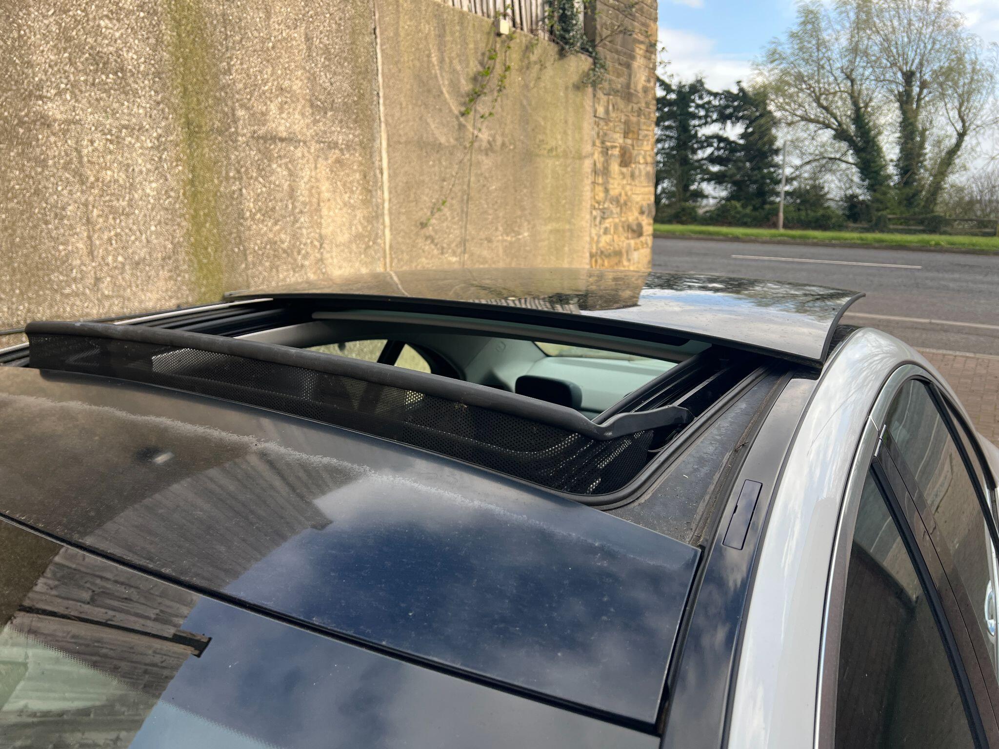 Mercedes-Benz C Class 2.0 C350e 6.4kWh Sport (Premium) G-Tronic+ Euro 6 (s/s) 4dr 4dr Automatic 2026