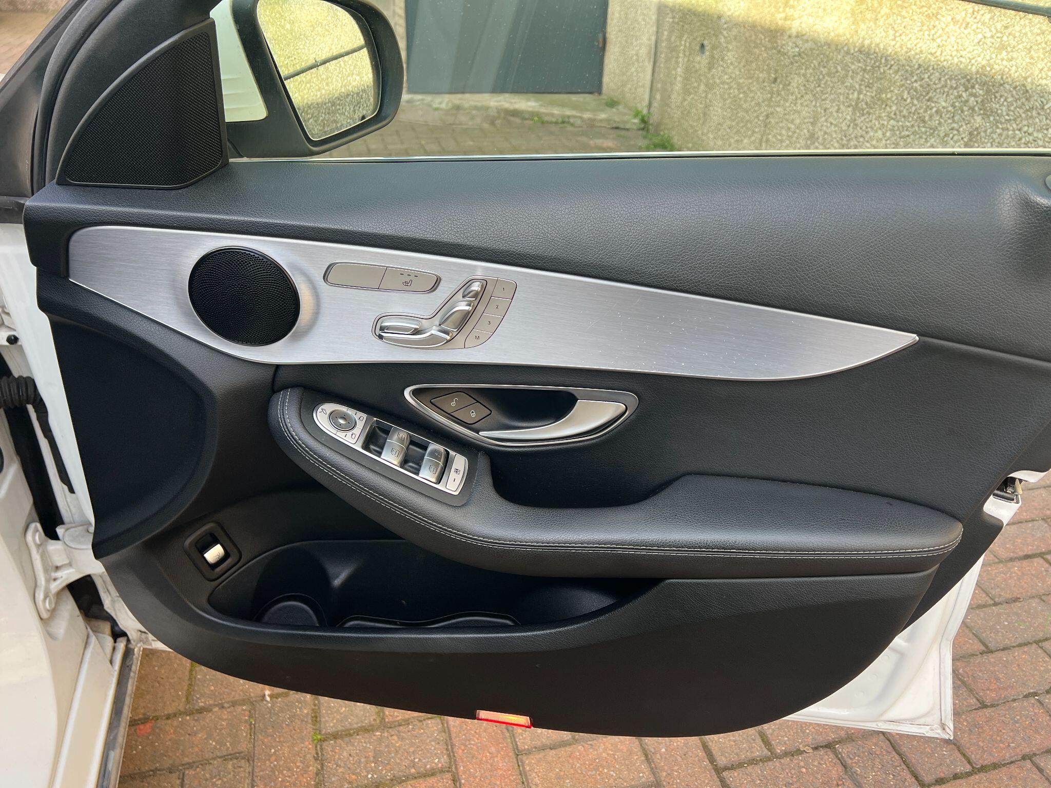 Mercedes-Benz C Class 2.0 C350e 6.4kWh Sport (Premium) G-Tronic+ Euro 6 (s/s) 4dr 4dr Automatic 2026