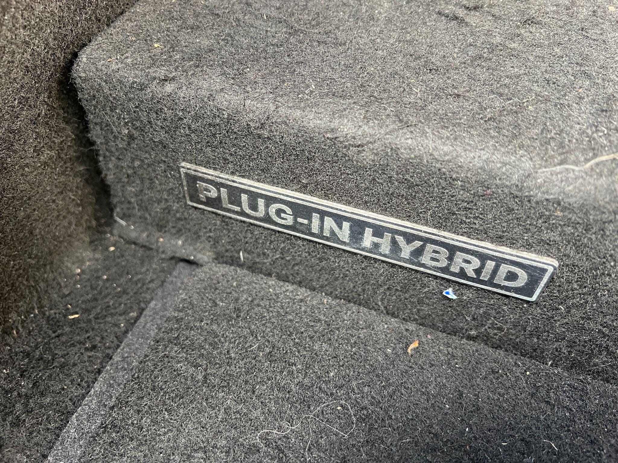 Mercedes-Benz C Class 2.0 C350e 6.4kWh Sport (Premium) G-Tronic+ Euro 6 (s/s) 4dr 4dr Automatic 2026