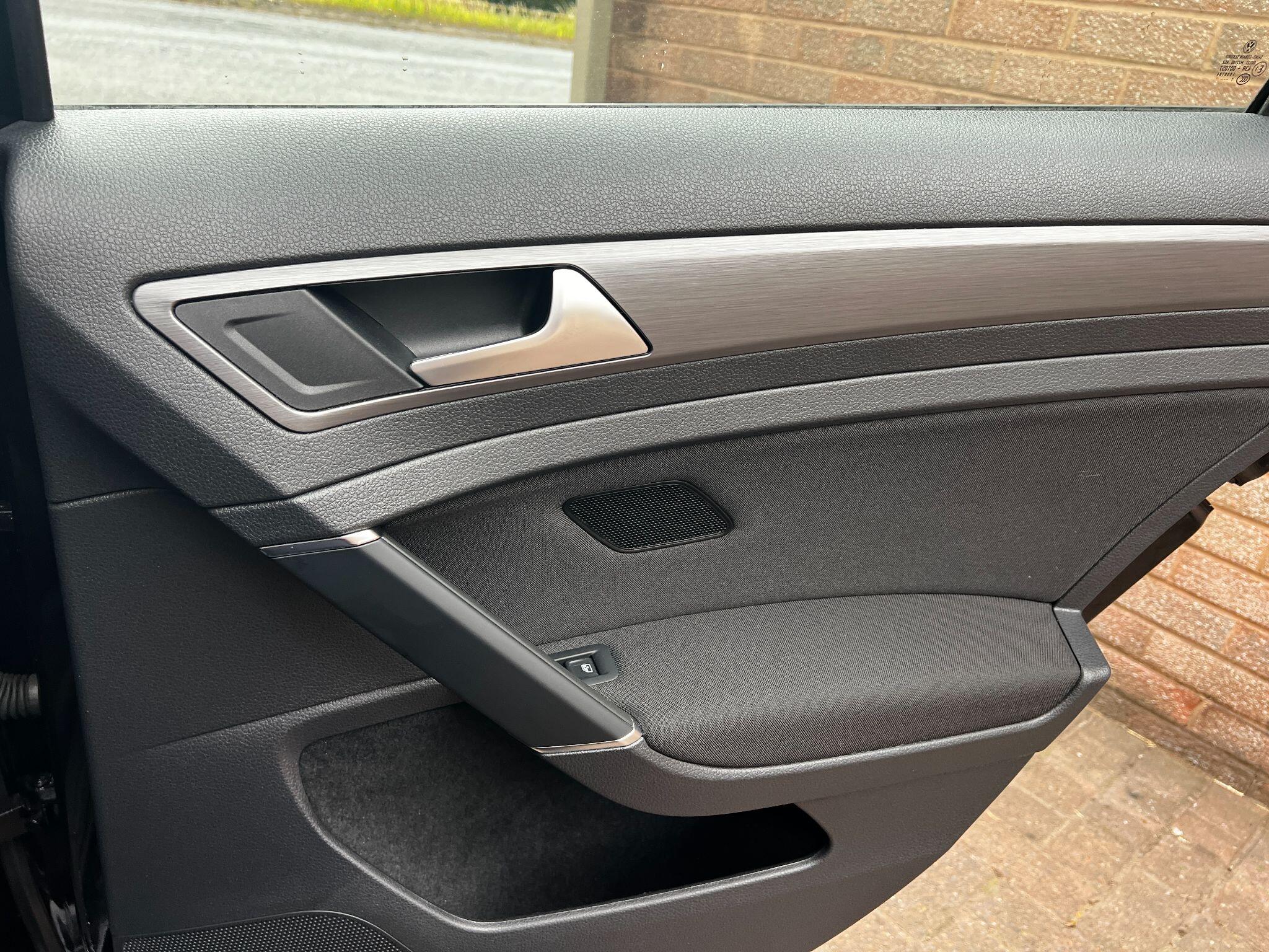 Volkswagen Golf 1.4 TSI SE Nav Euro 6 (s/s) 5dr 5dr Manual 2025