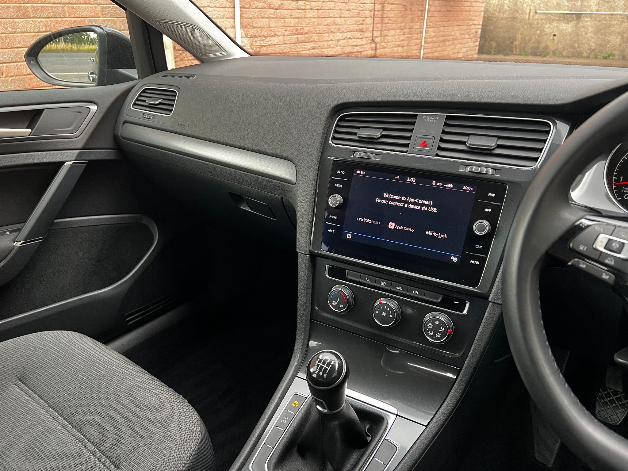 Volkswagen Golf 1.4 TSI SE Nav Euro 6 (s/s) 5dr 5dr Manual 2025