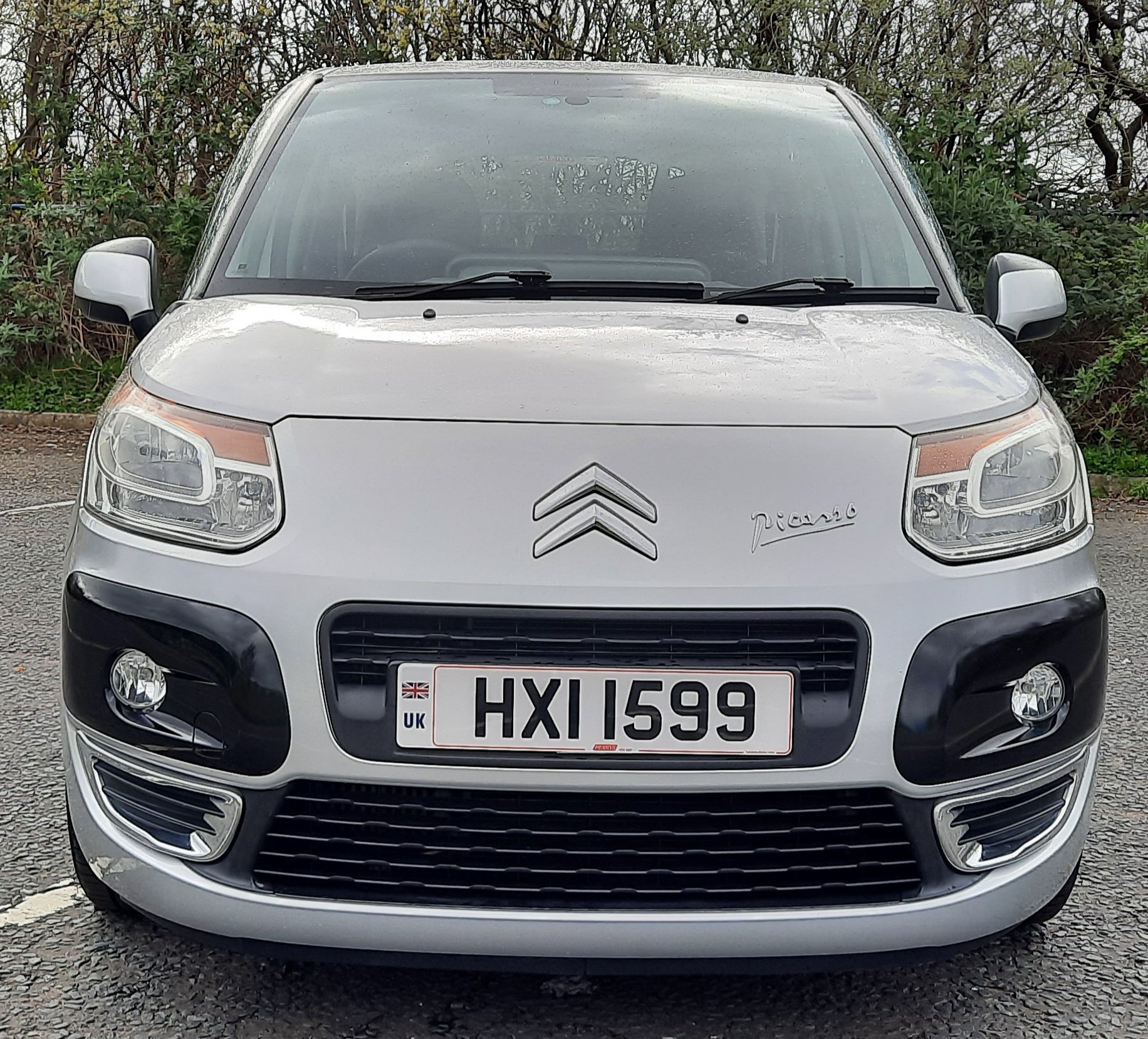 How to pair a mobile to the Bluetooth Audio System in a 2016 Citroen C3  Picasso 