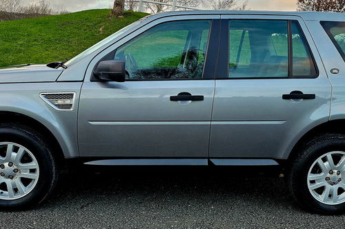 Land Rover Freelander 2