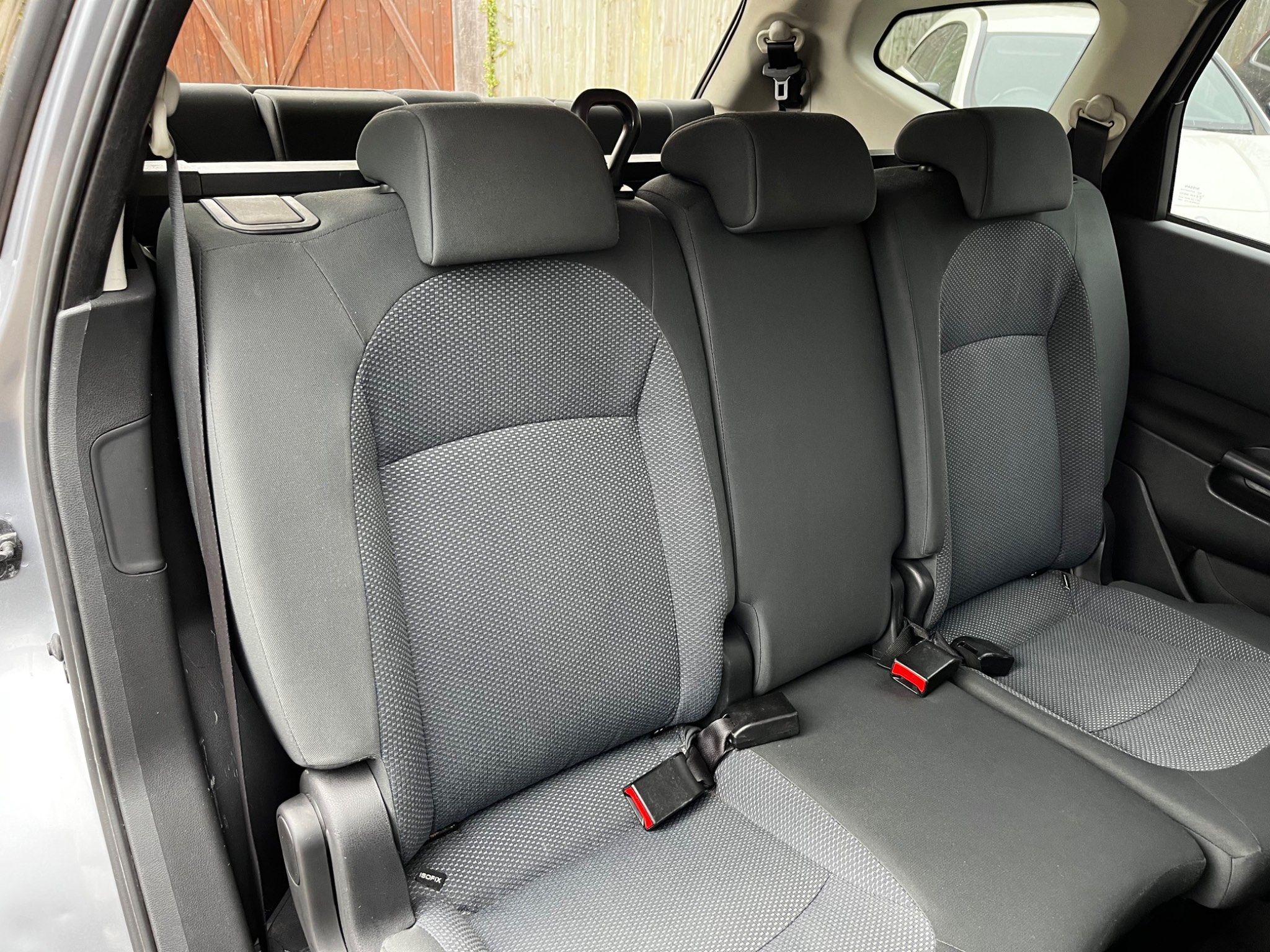 Isofix nissan deals qashqai 2010