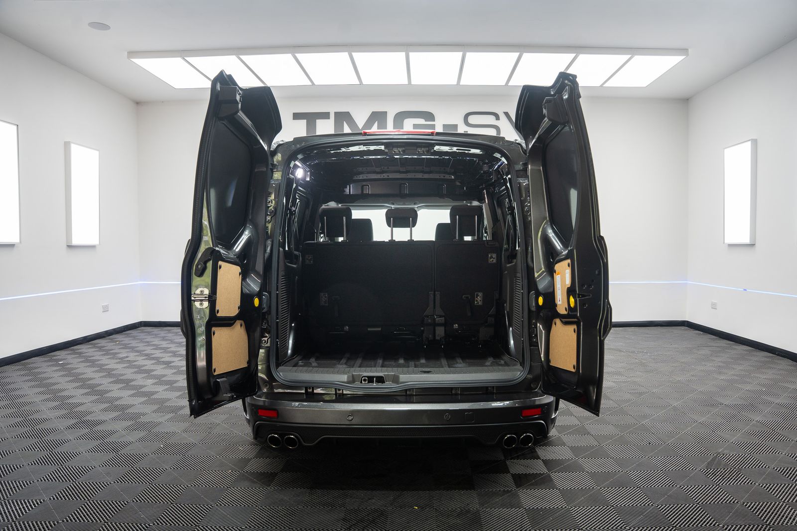 Ford Transit Connect 1.5 200 CONNECT Limited Panel Van 5dr Diesel Manual L1 5 SEAT KOMBI MS-RT 5dr Manual 2026