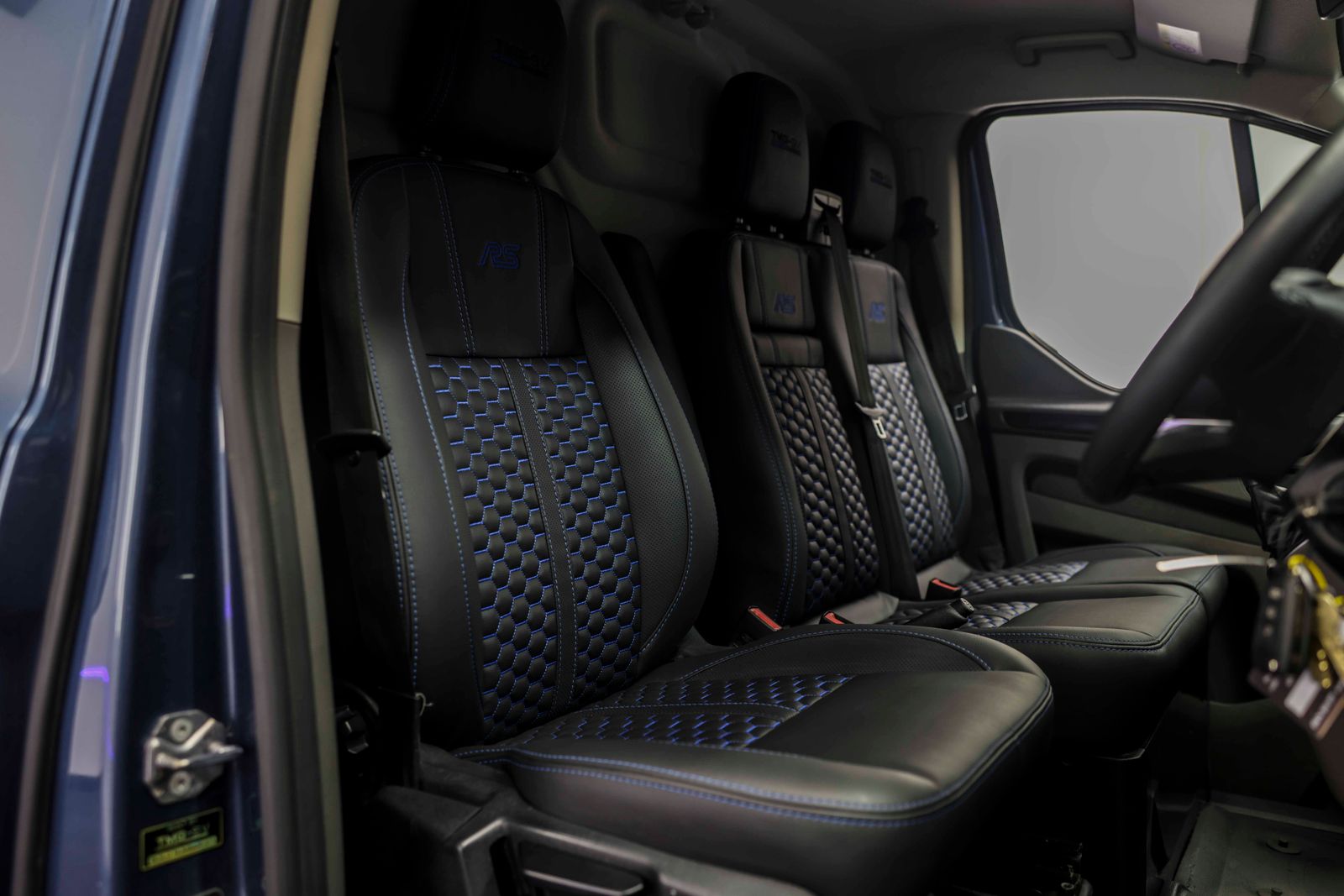 Ford Transit Custom 2.0 280 EcoBlue Limited Panel Van 5dr Diesel Manual L1 H1 Euro 6 (s/s) (130 ps) 5dr Manual 2026