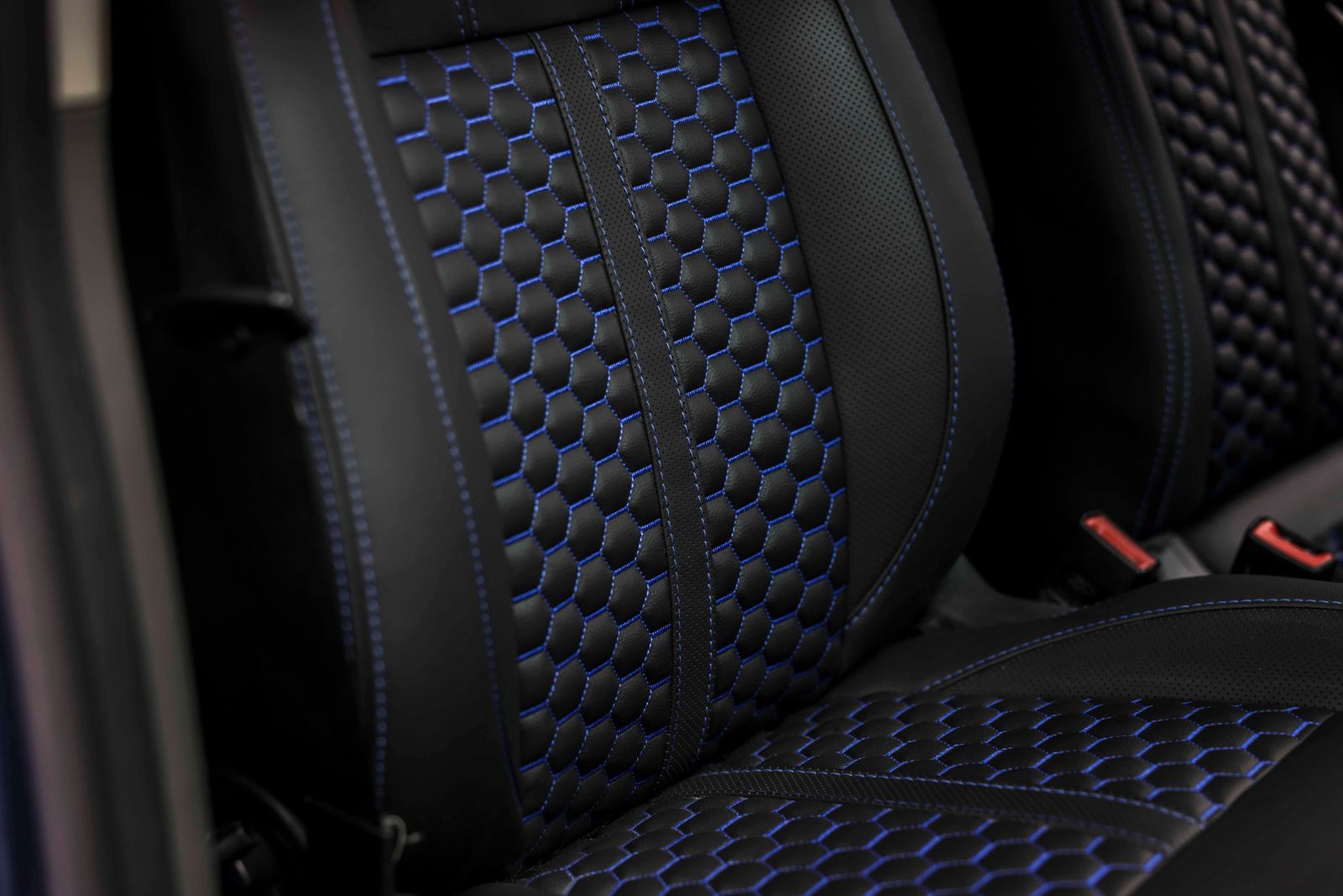 Ford Transit Custom 2.0 280 EcoBlue Limited Panel Van 5dr Diesel Manual L1 H1 Euro 6 (s/s) (130 ps) 5dr Manual 2026