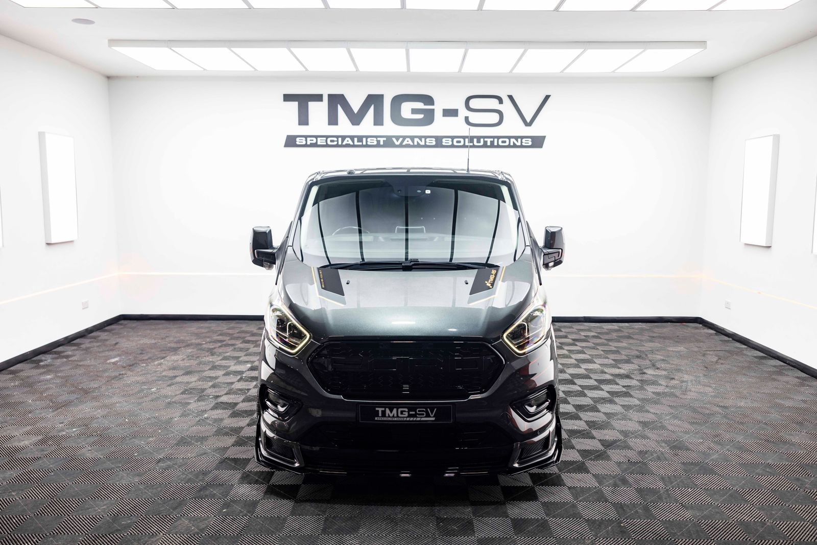 Ford Transit Custom 2.0 300 EcoBlue Limited Panel Van 5dr Diesel Manual L2 H1 Euro 6 (130 ps) RS SPORT 5dr Manual 2026