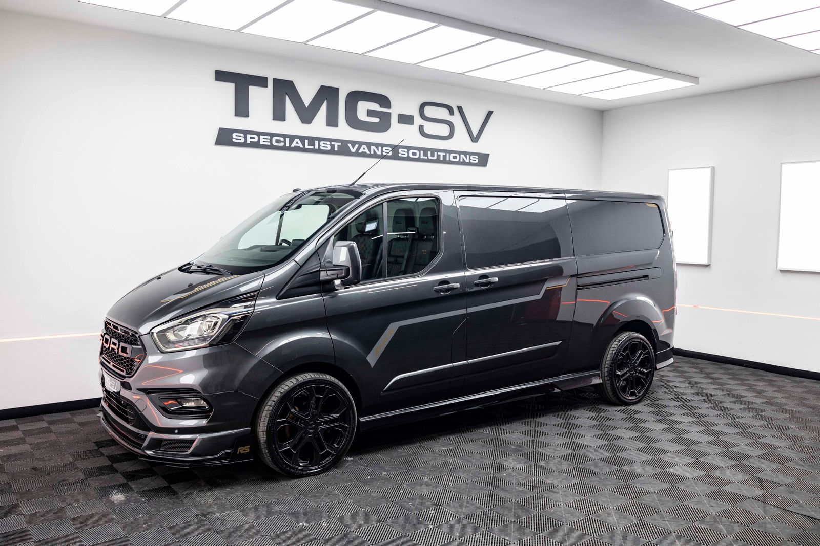 Ford Transit Custom 2.0 300 EcoBlue Limited Panel Van 5dr Diesel Manual L2 H1 Euro 6 (130 ps) RS SPORT 5dr Manual 2026
