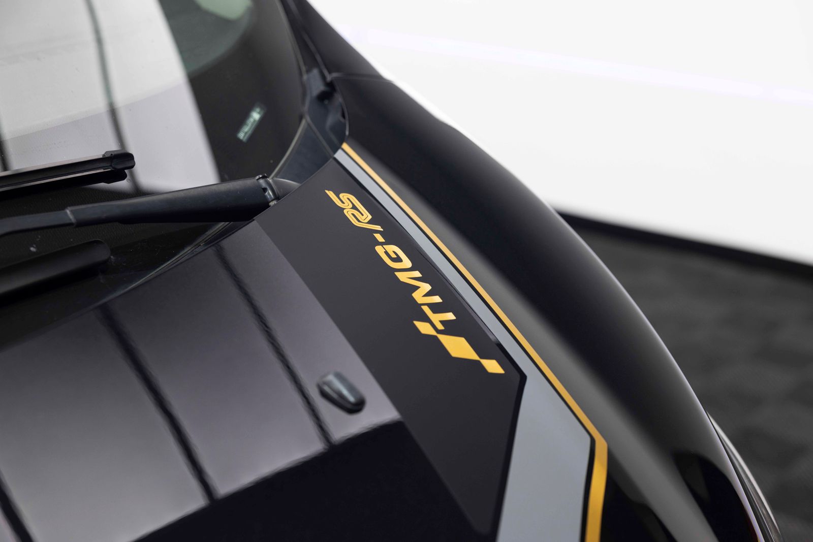 Ford Transit Custom 2.0 300 TRANSIT CUSTOM Limited Crew Van Double Cab 5dr Diesel Manual L1 H1 Euro 6 6 SEAT 170PS TMG RS SPORT 5dr Manual 2025