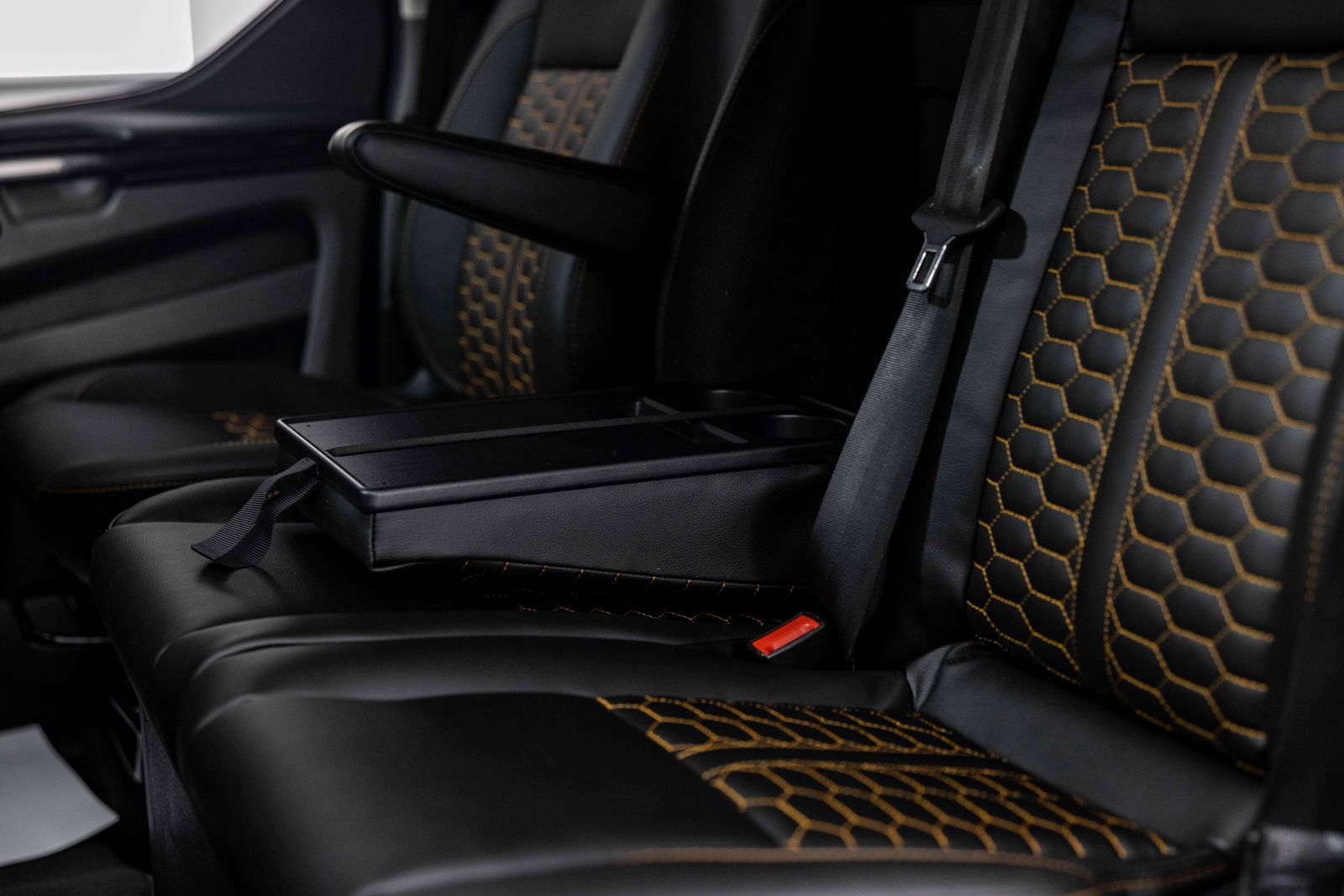 Ford Transit Custom 2.0 320 EcoBlue Limited Crew Van Double Cab 5dr Diesel Auto L1 H1 Euro 6 185PS TMG RS SPORT 5dr Automatic 2025