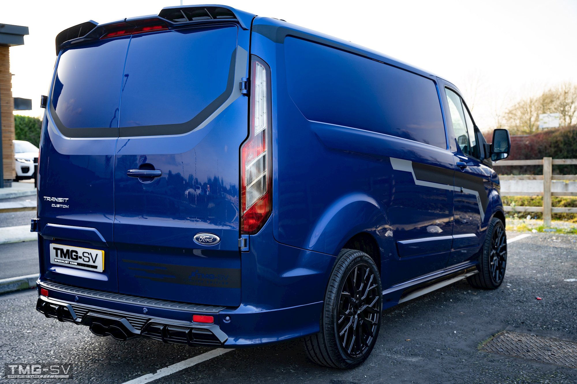 Used Ford TRANSIT CUSTOM 290 LIMITED LR P/V 2015 0dr Manual