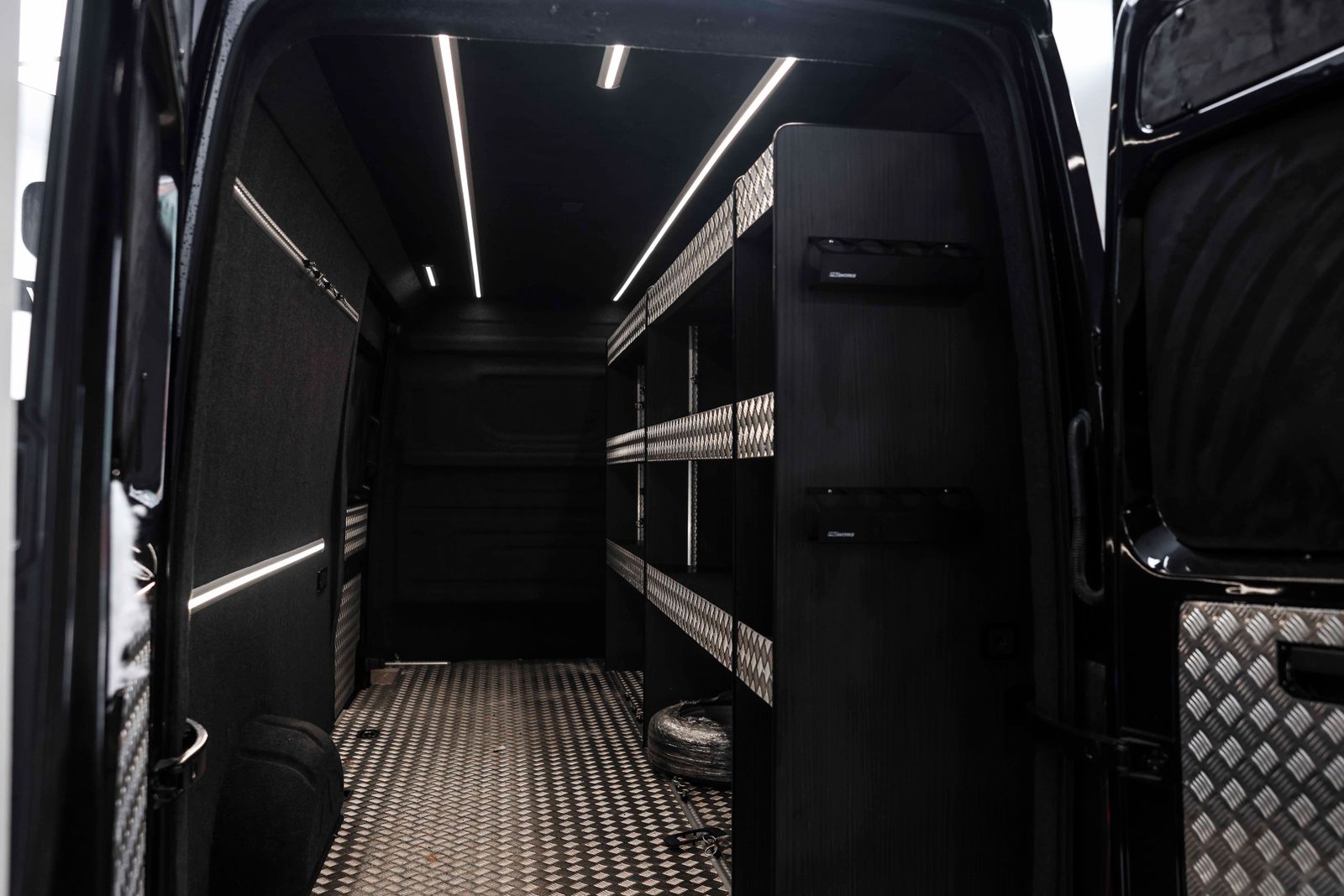 Man Tge 2.0 3140d LION XS Panel Van 5dr Diesel Manual FWD LWB High Roof Euro 6 (s/s) (140 ps) CRAFTER 5dr Manual 2026