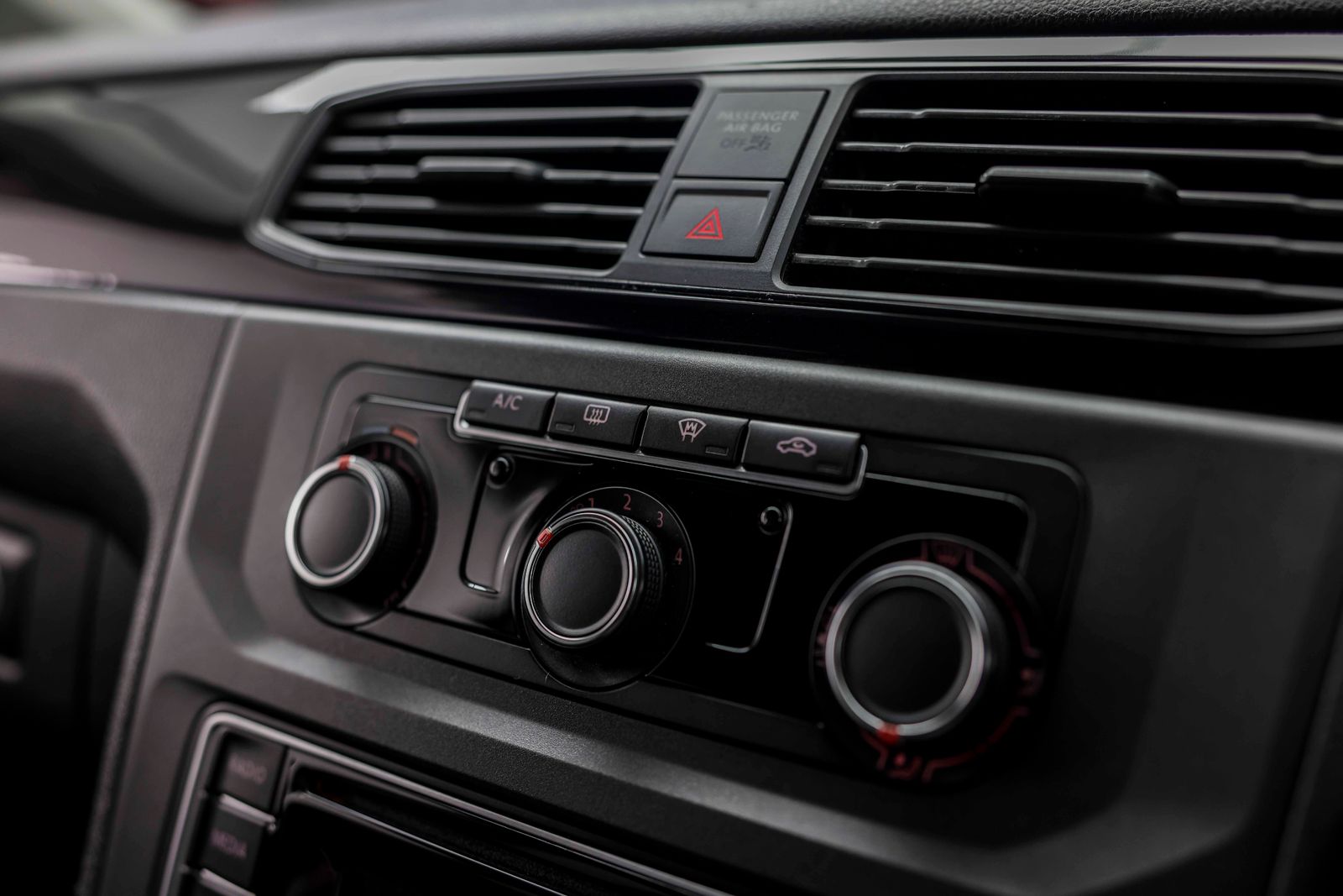 Volkswagen Caddy Life 2.0 TDI BlueMotion Tech MPV 5dr DSG TMG R 5dr Automatic 2026