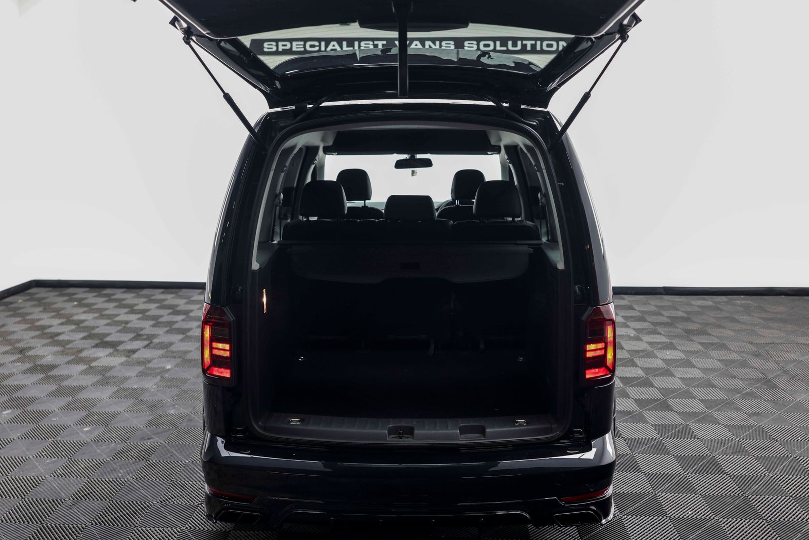 Volkswagen Caddy Life 2.0 TDI BlueMotion Tech MPV 5dr DSG TMG R 5dr Automatic 2026