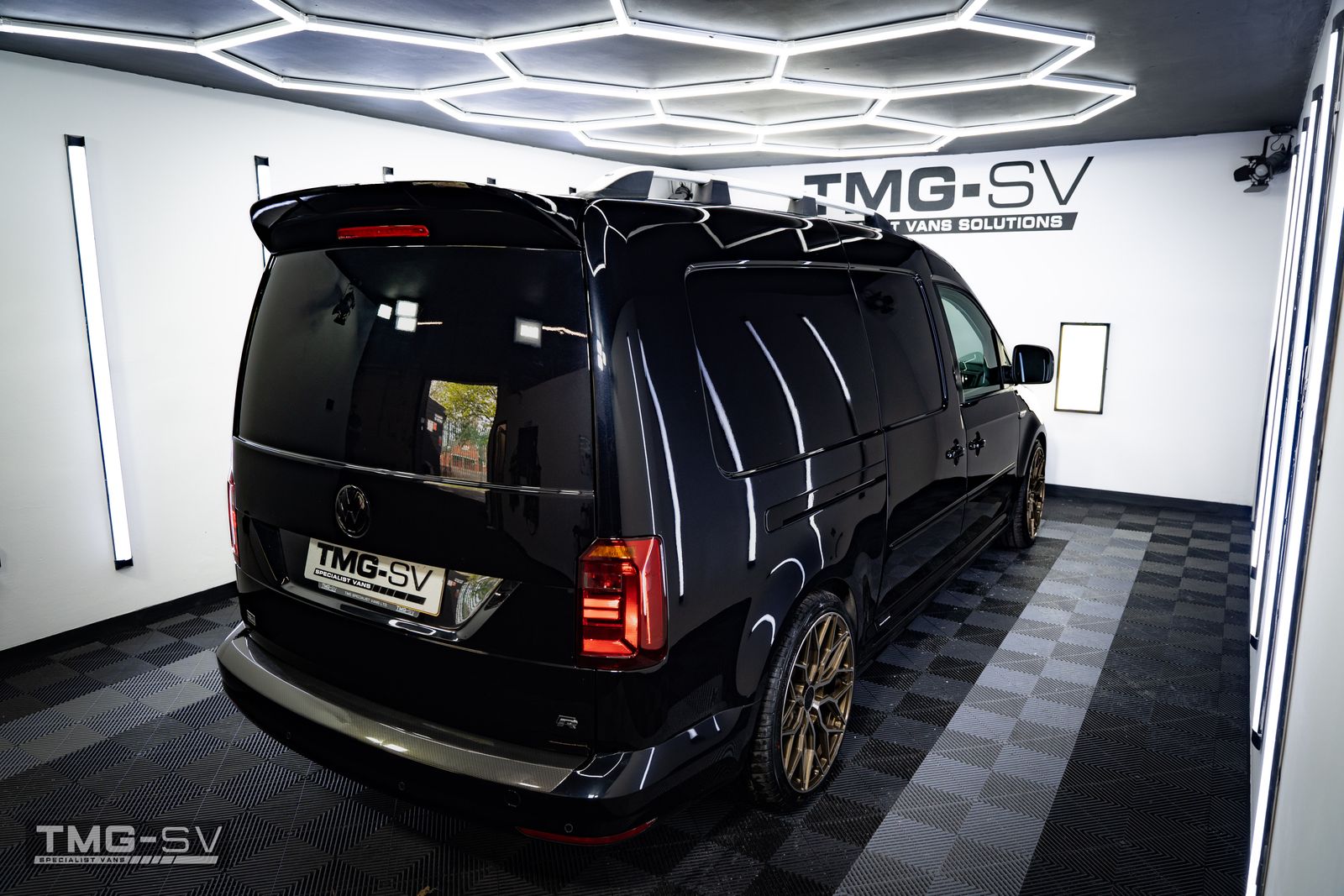 Volkswagen Caddy Maxi 2.0L C20 TDI HIGHLINE Diesel Euro 6 DSG KOMBI 5dr 2026