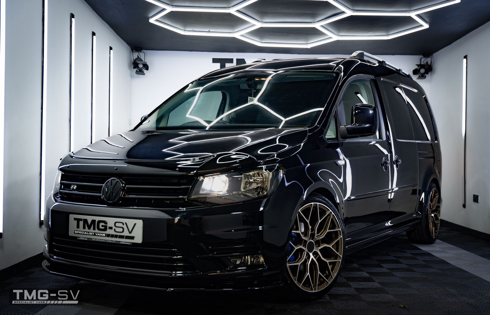 Volkswagen Caddy Maxi 2.0L C20 TDI HIGHLINE Diesel Euro 6 DSG KOMBI 5dr 2026