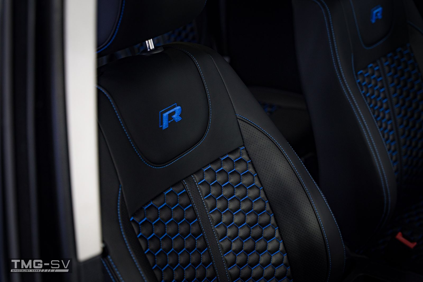 Volkswagen Caddy Maxi 2.0L C20 TDI HIGHLINE Diesel Euro 6 DSG KOMBI 5dr 2026