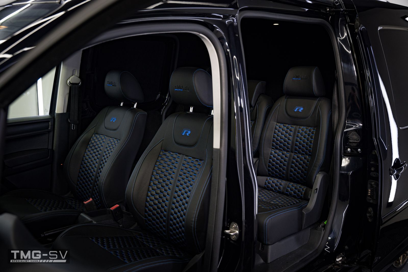 Volkswagen Caddy Maxi 2.0L C20 TDI HIGHLINE Diesel Euro 6 DSG KOMBI 5dr 2026