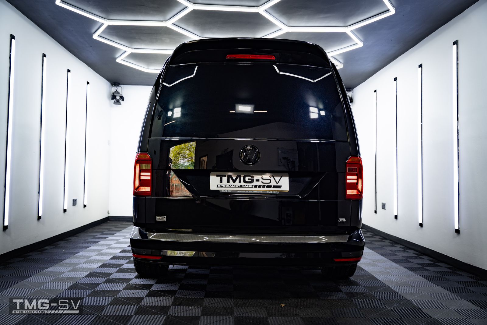 Volkswagen Caddy Maxi 2.0L C20 TDI HIGHLINE Diesel Euro 6 DSG KOMBI 5dr 2026