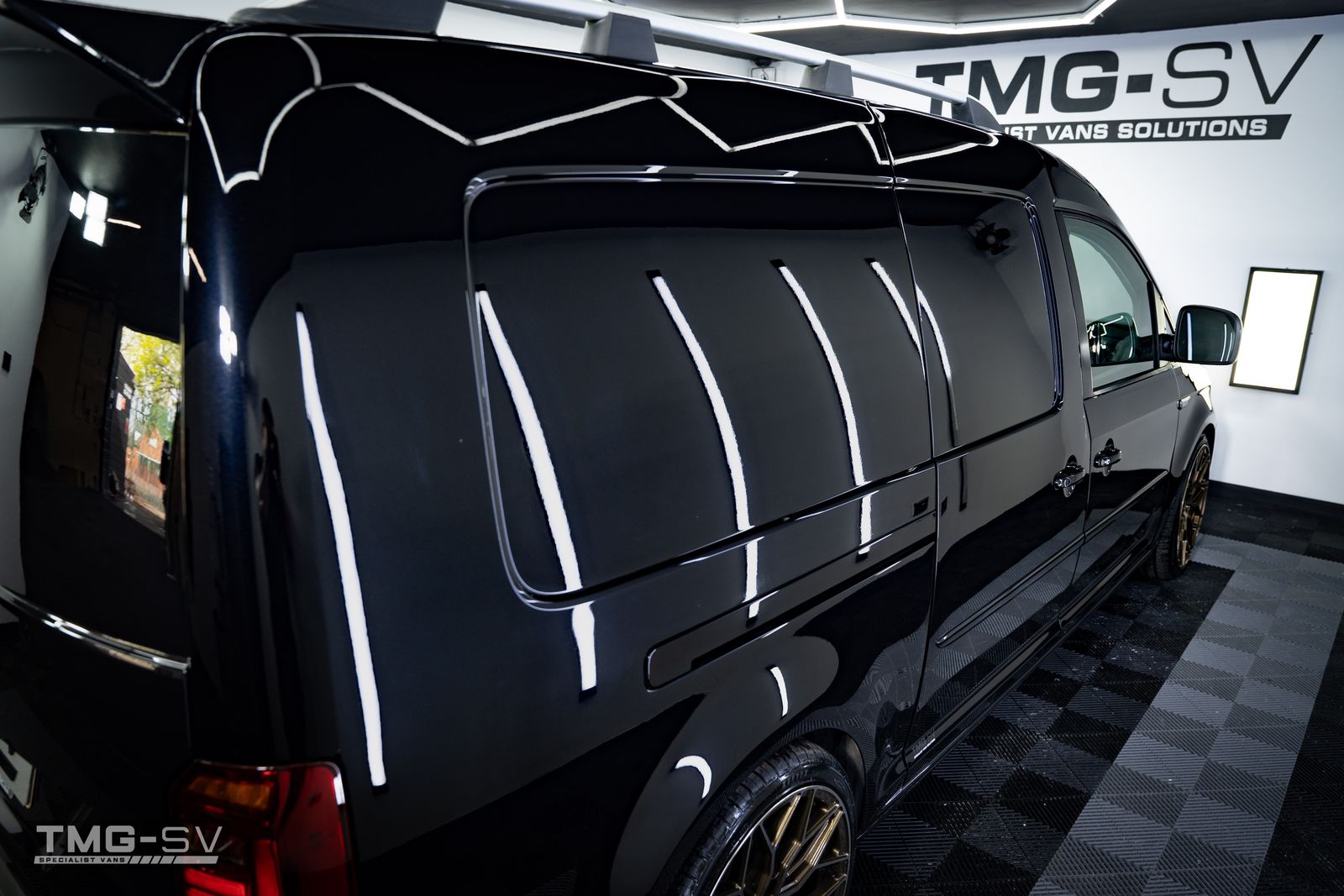 Volkswagen Caddy Maxi 2.0L C20 TDI HIGHLINE Diesel Euro 6 DSG KOMBI 5dr 2026