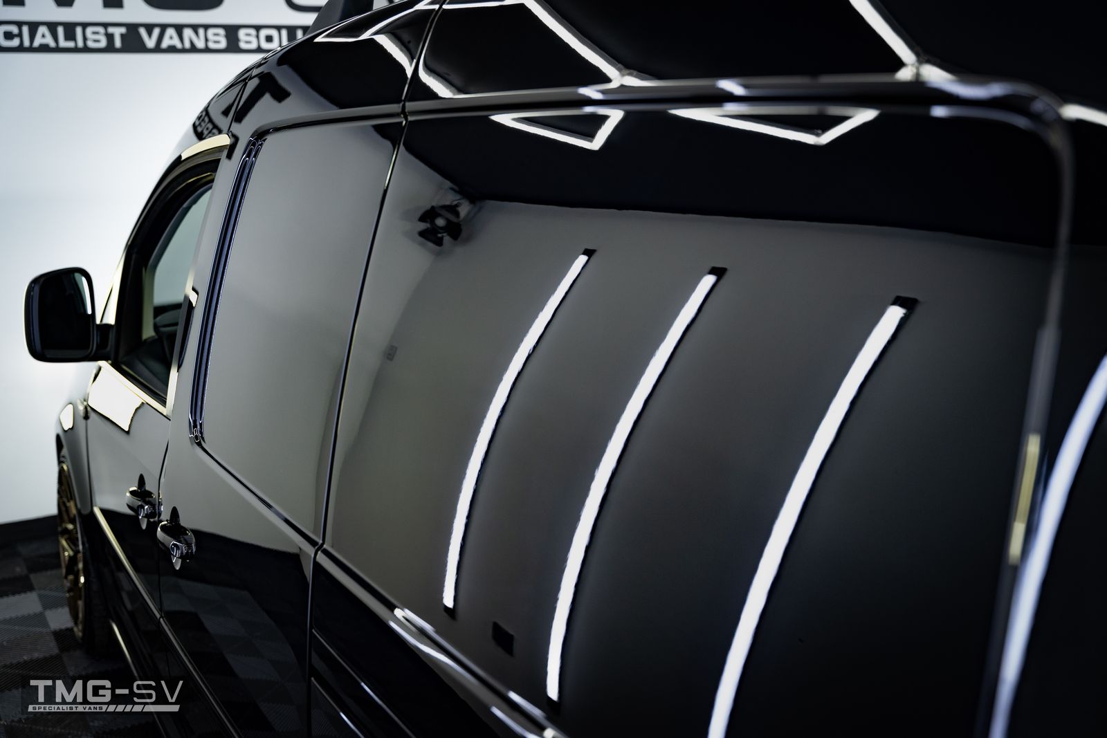 Volkswagen Caddy Maxi 2.0L C20 TDI HIGHLINE Diesel Euro 6 DSG KOMBI 5dr 2026