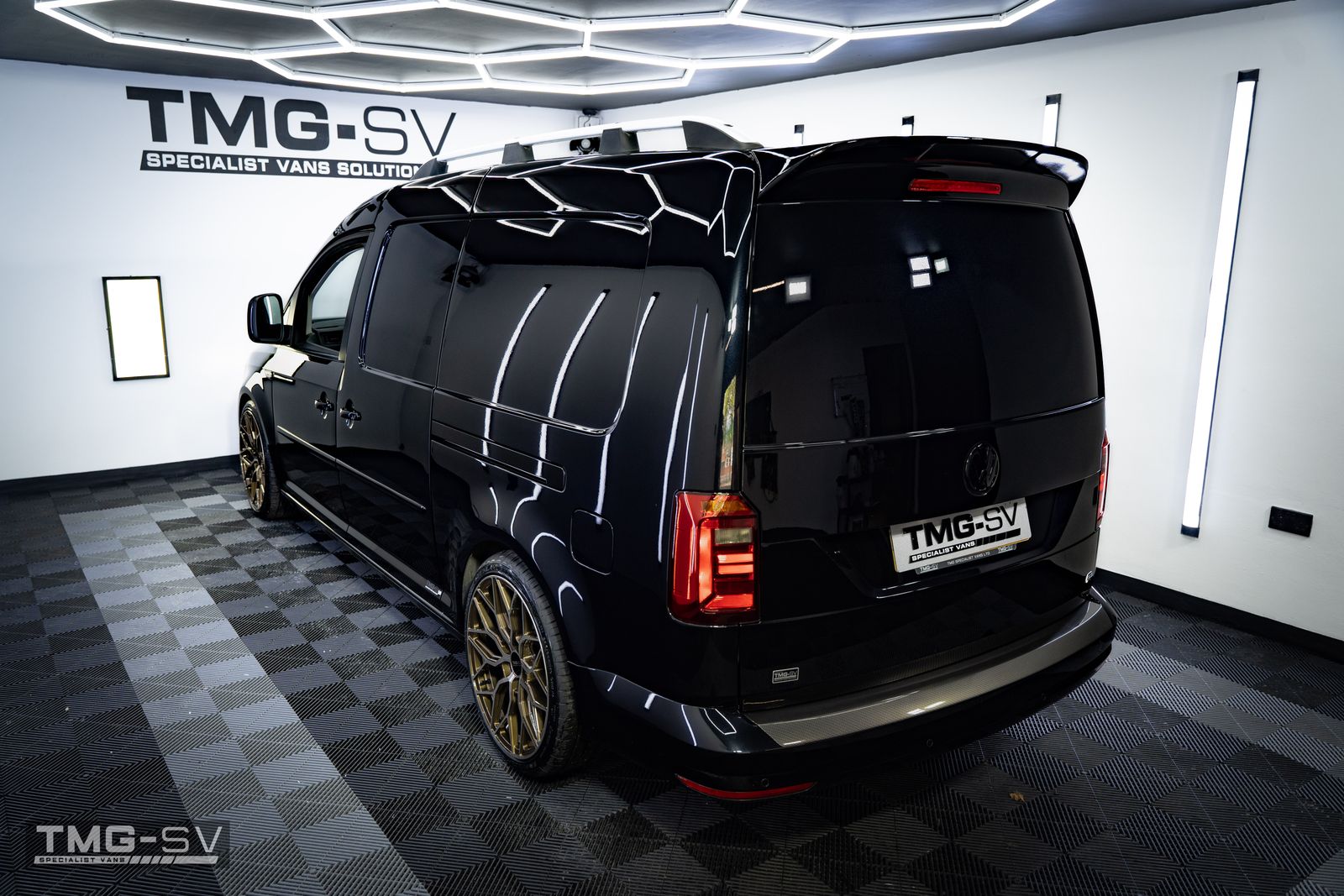 Volkswagen Caddy Maxi 2.0L C20 TDI HIGHLINE Diesel Euro 6 DSG KOMBI 5dr 2026