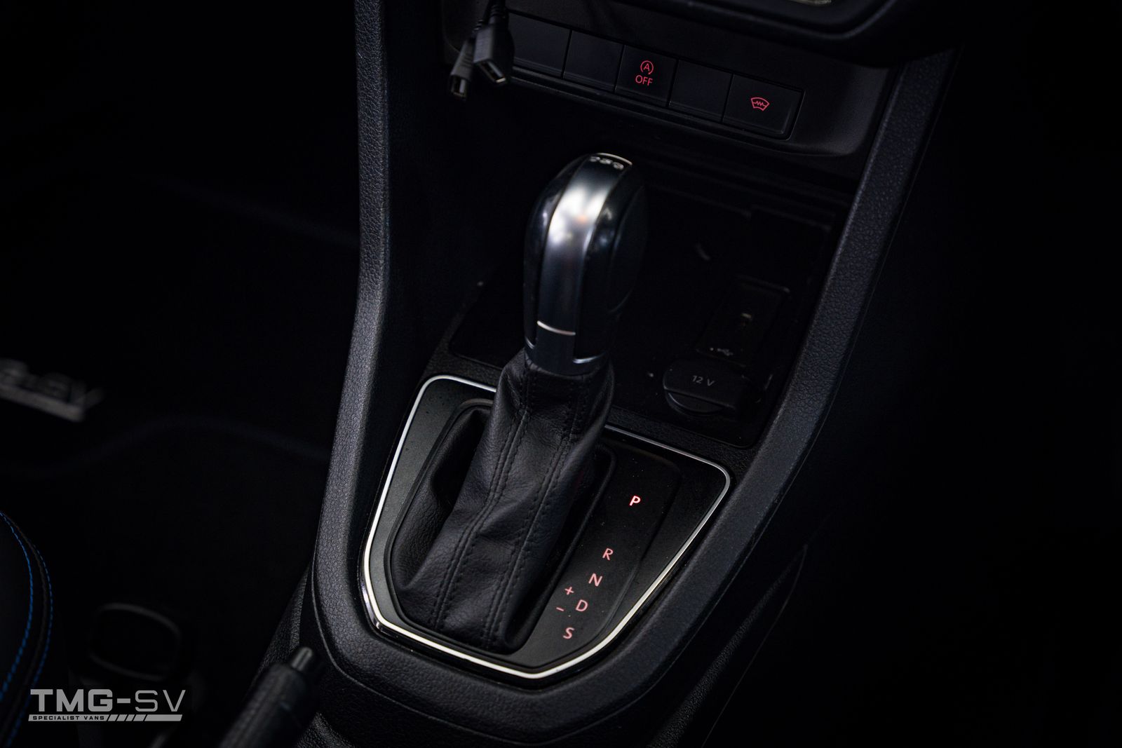 Volkswagen Caddy Maxi 2.0L C20 TDI HIGHLINE Diesel Euro 6 DSG KOMBI 5dr 2026