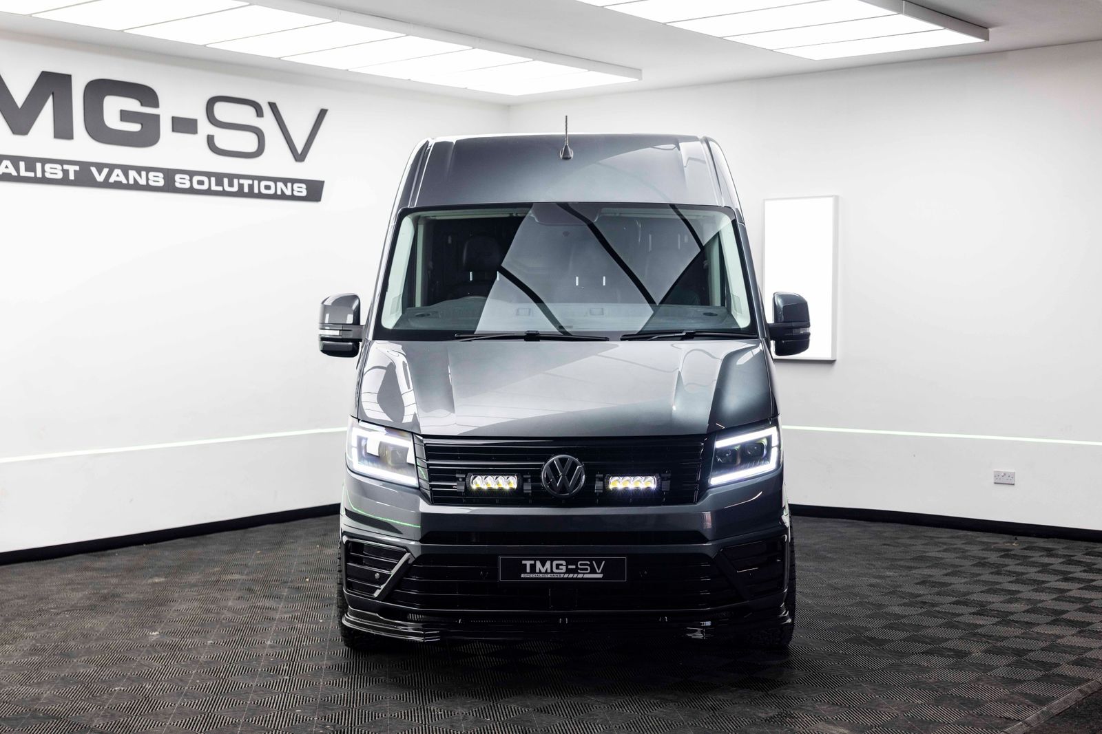 Volkswagen Crafter 2.0 TDI CRAFTER TMG R Trendline Panel Van 5dr Diesel Manual FWD MWB Euro 6 (s/s) (140 ps) 5dr Manual 2026