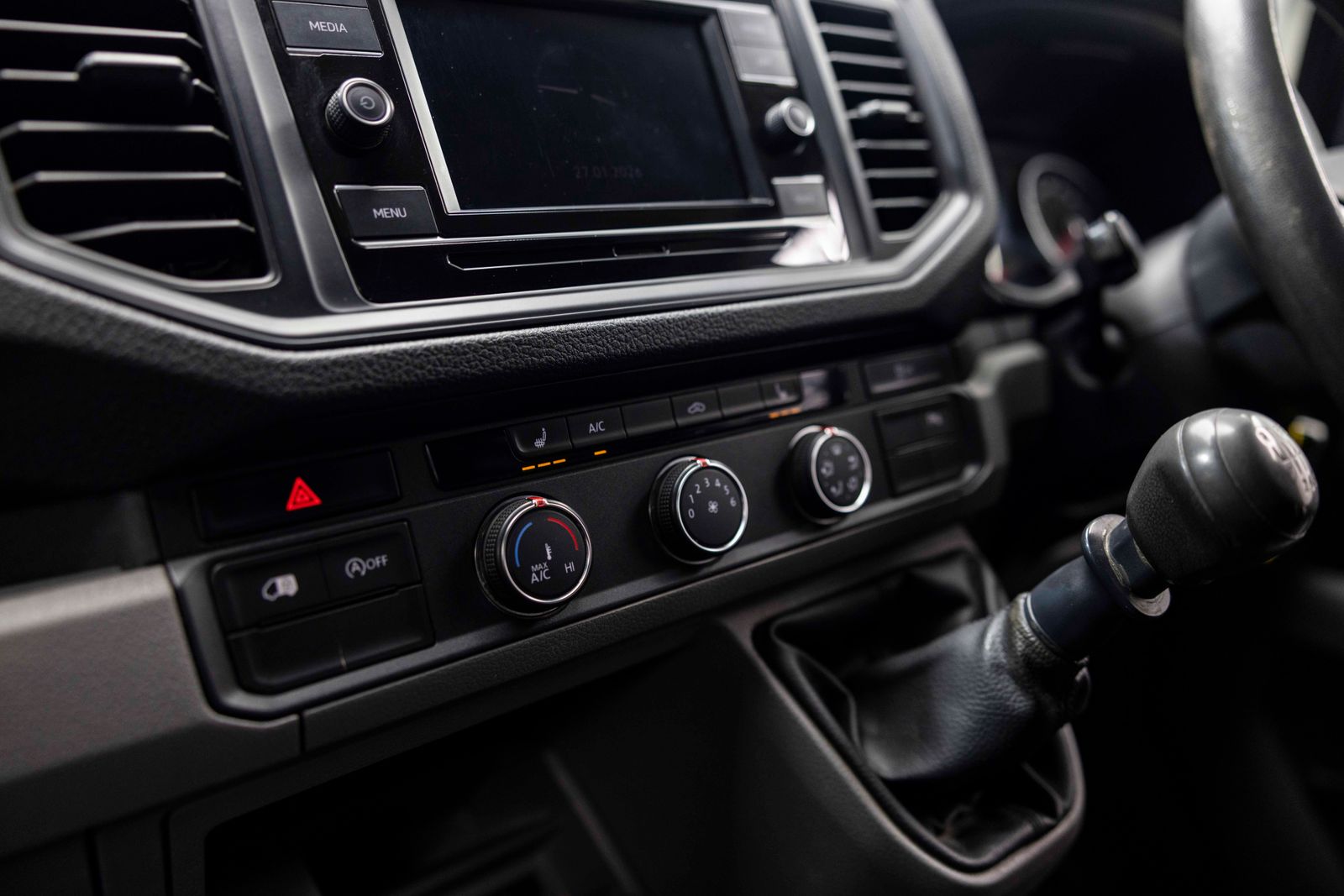 Volkswagen Crafter 2.0 TDI CRAFTER TMG R Trendline Panel Van 5dr Diesel Manual FWD MWB Euro 6 (s/s) (140 ps) 5dr Manual 2026